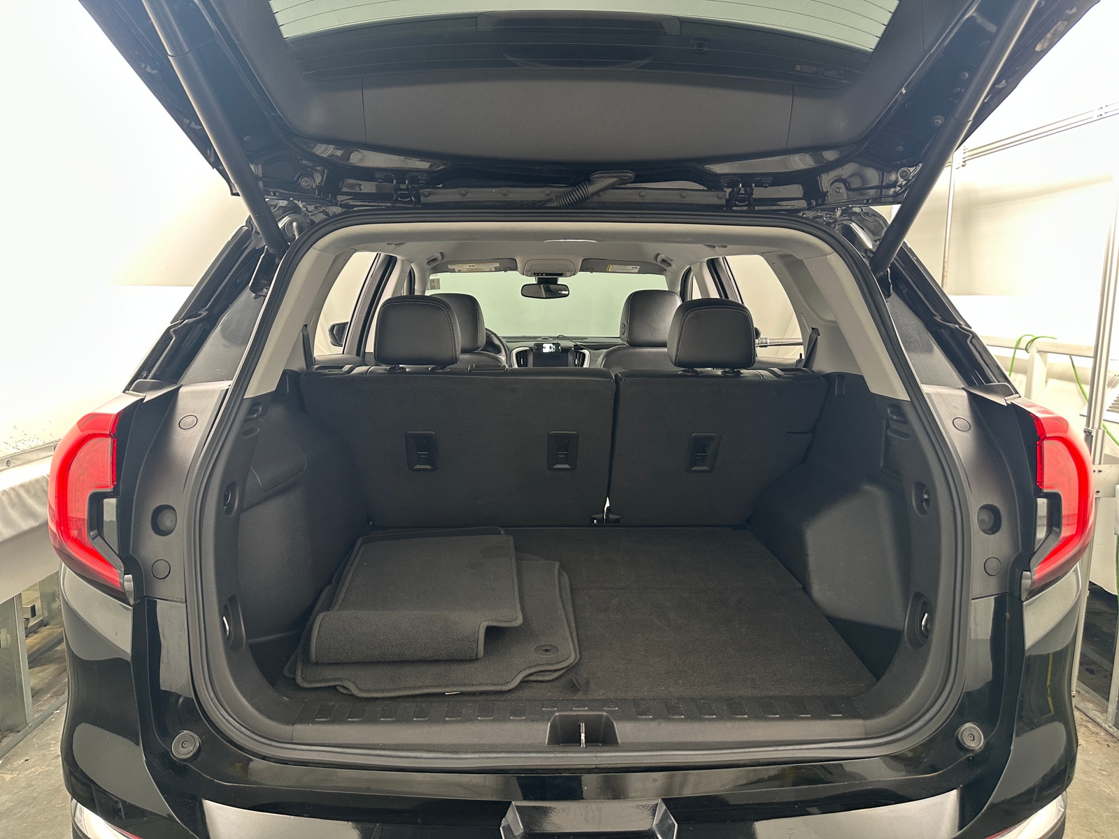 Thumbnail: 2023 GMC Terrain - 6