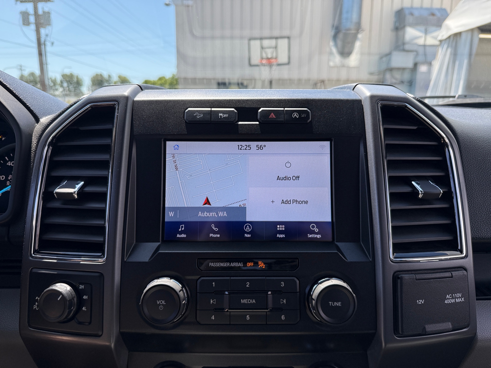 Thumbnail: 2019 Ford Econoline - 4