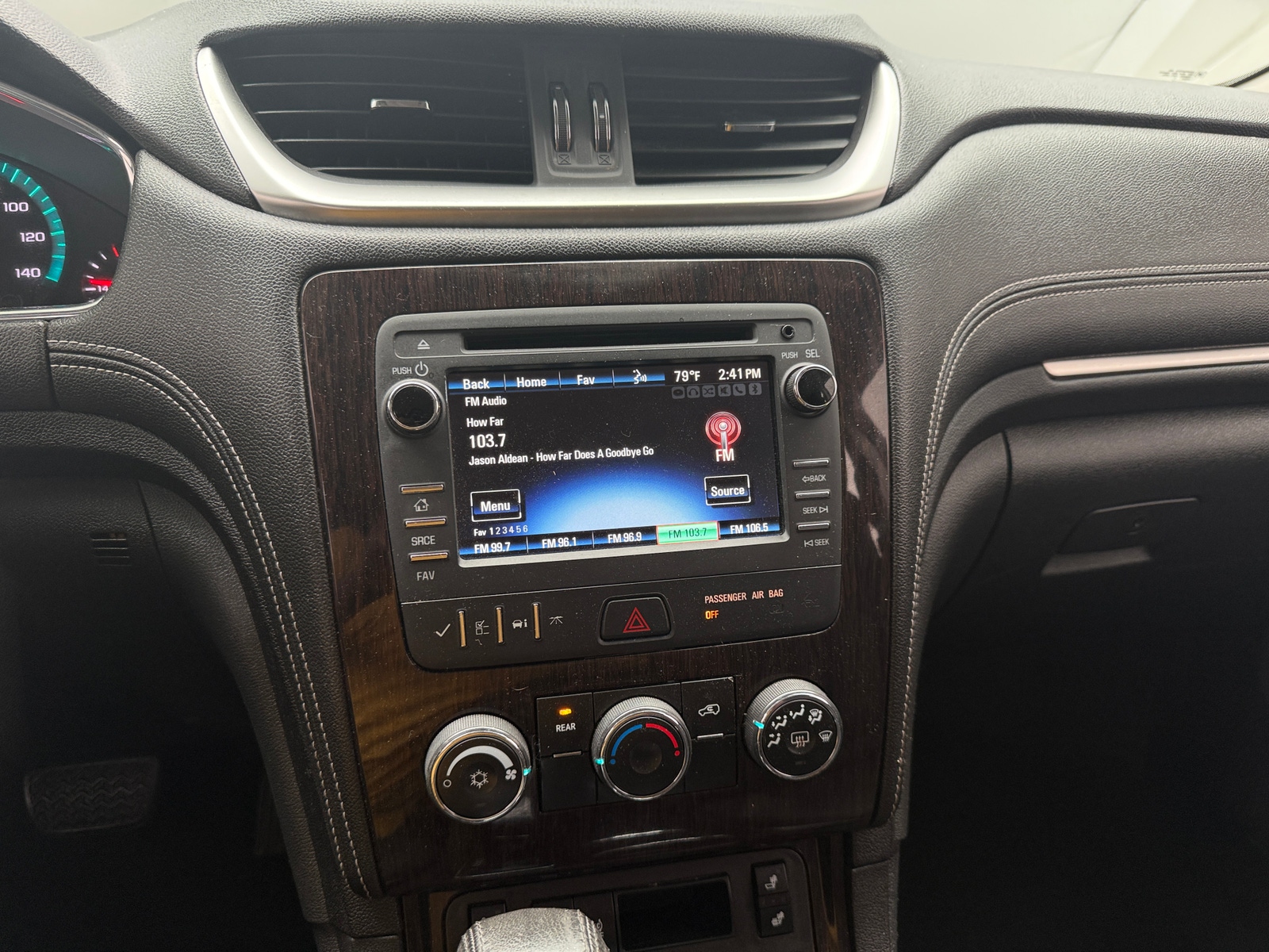 Thumbnail: 2017 Chevrolet Traverse - 4