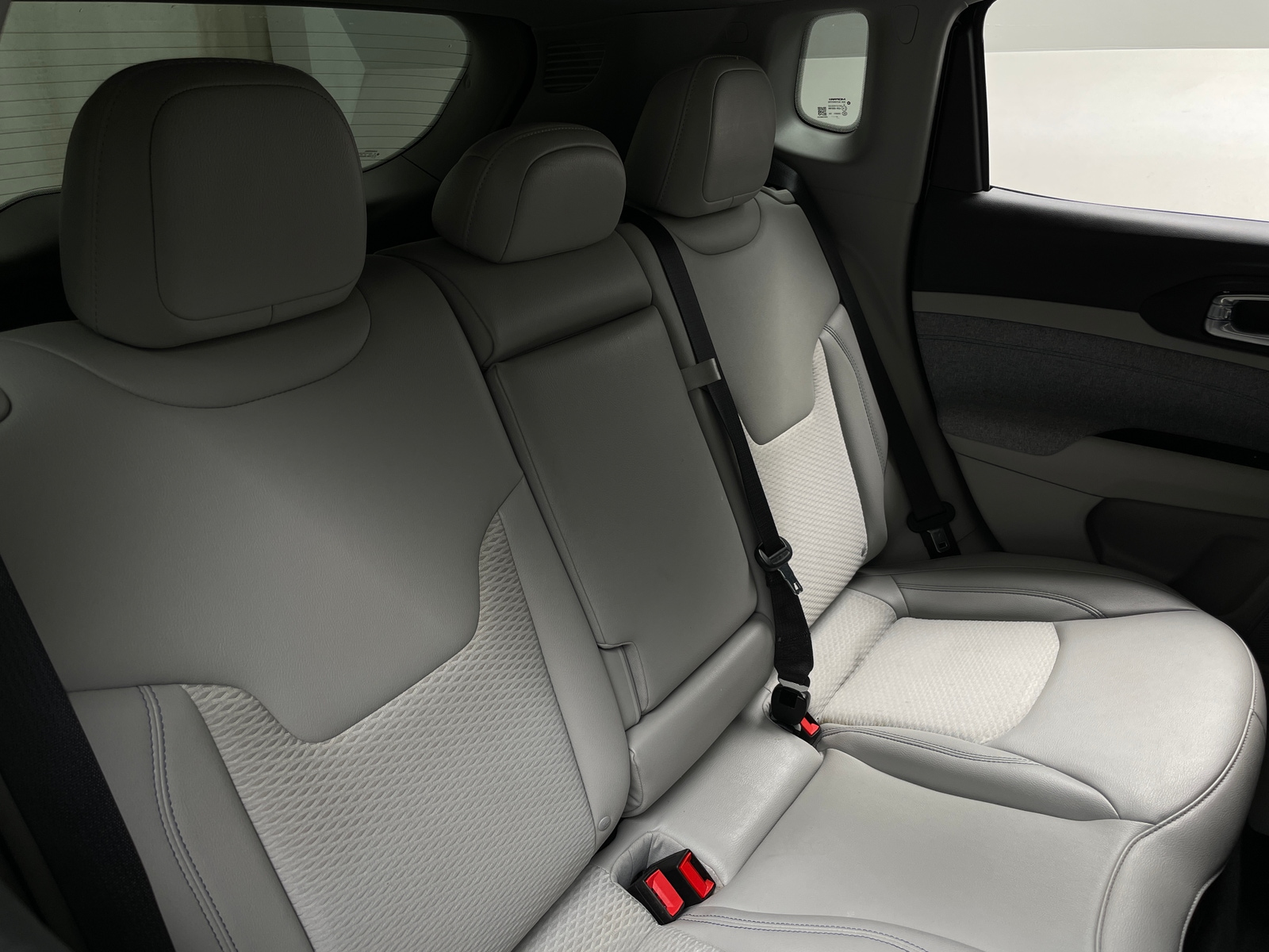 Thumbnail: 2022 Jeep Compass - 6
