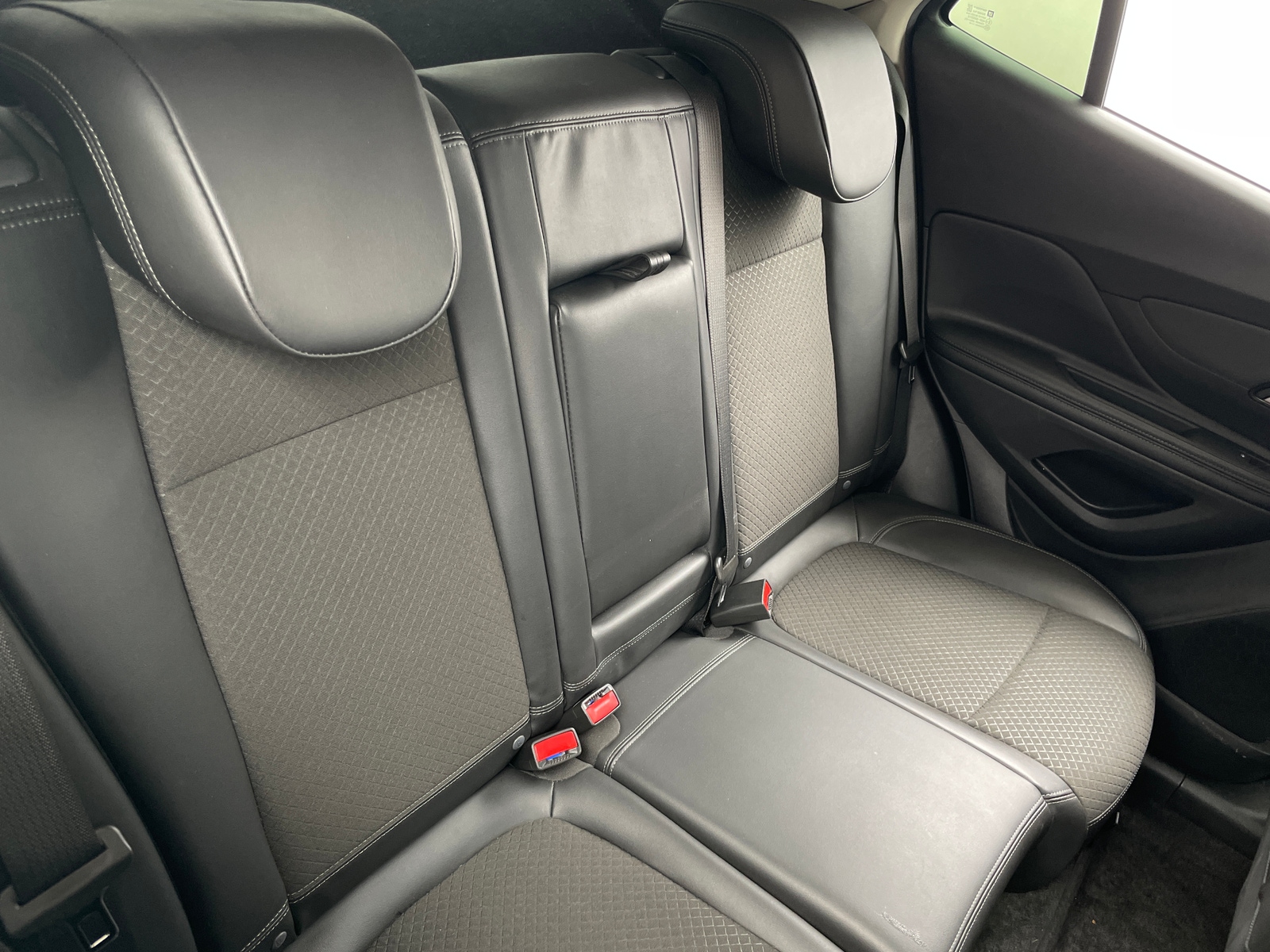 Thumbnail: 2019 Buick Encore - 5