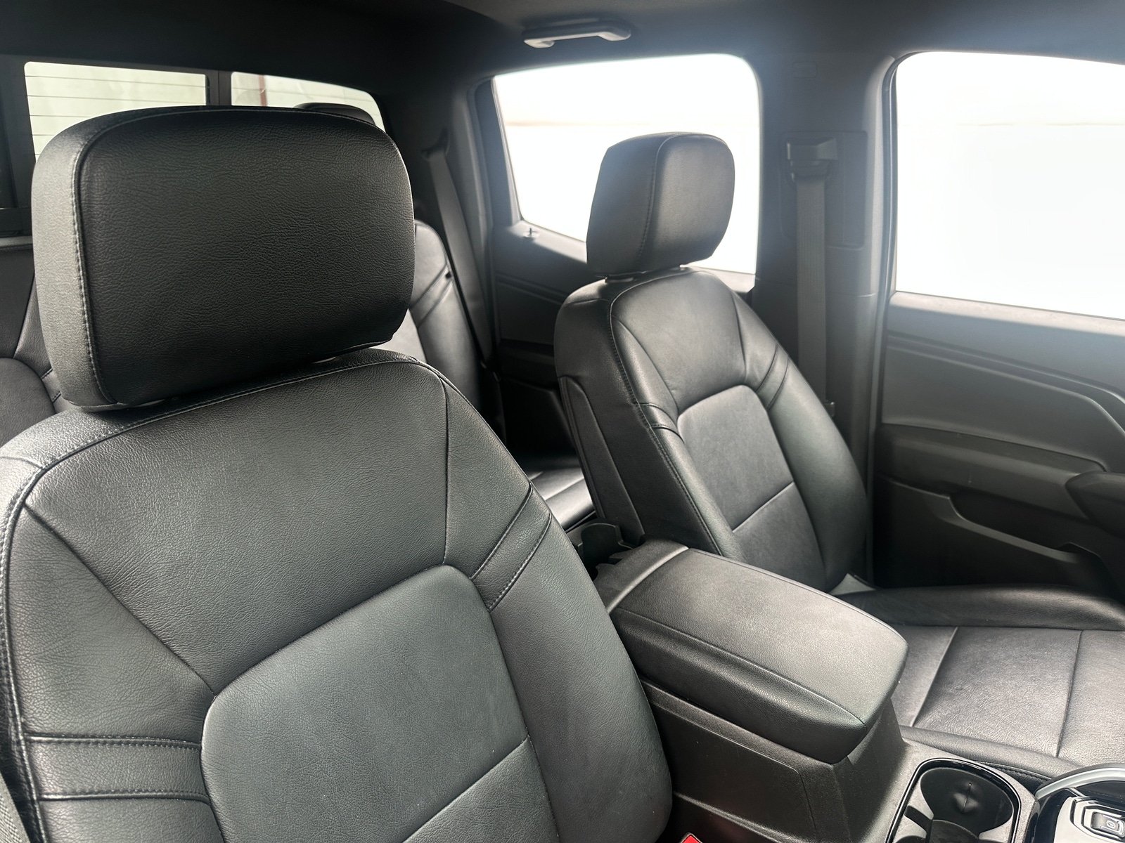 Thumbnail: 2023 Chevrolet Colorado - 2