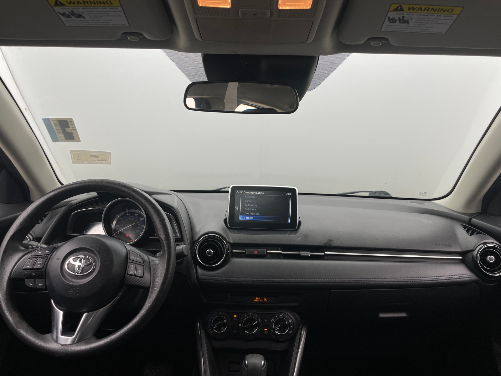 Thumbnail: 2017 Toyota Yaris iA - 3