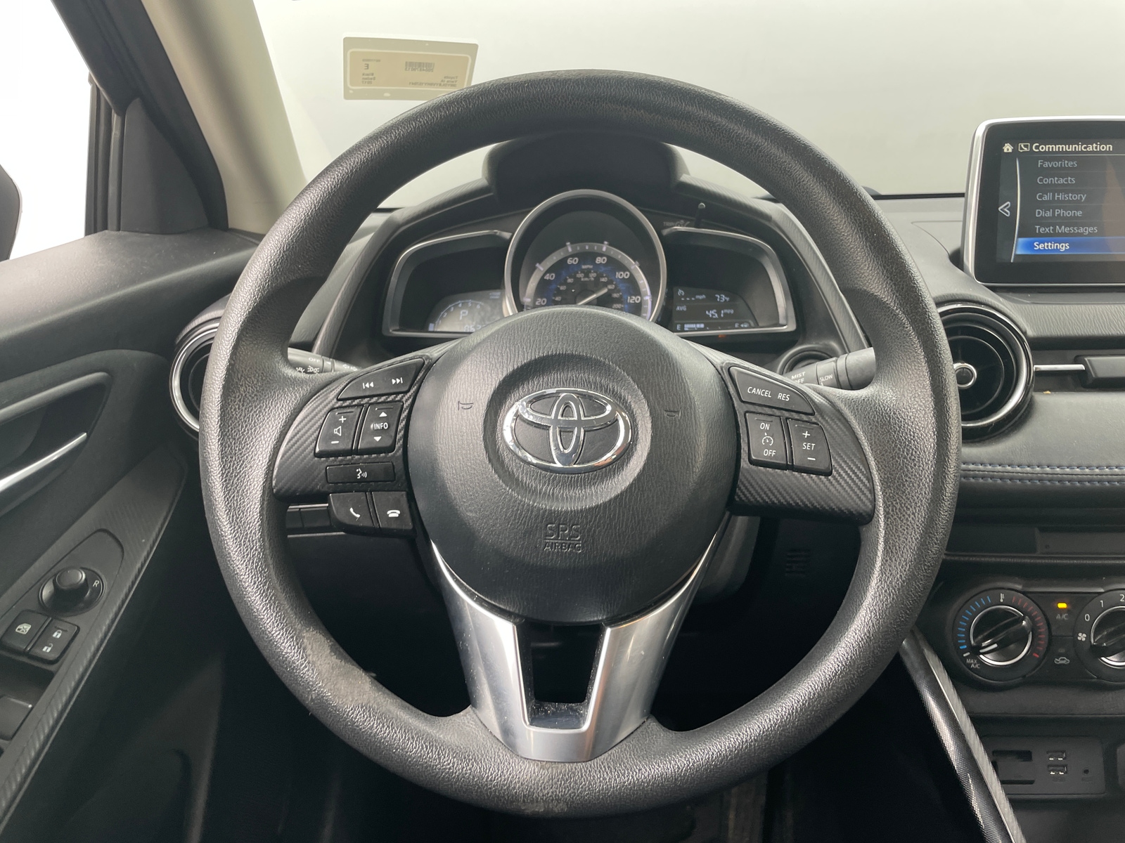 Thumbnail: 2017 Toyota Yaris iA - 5
