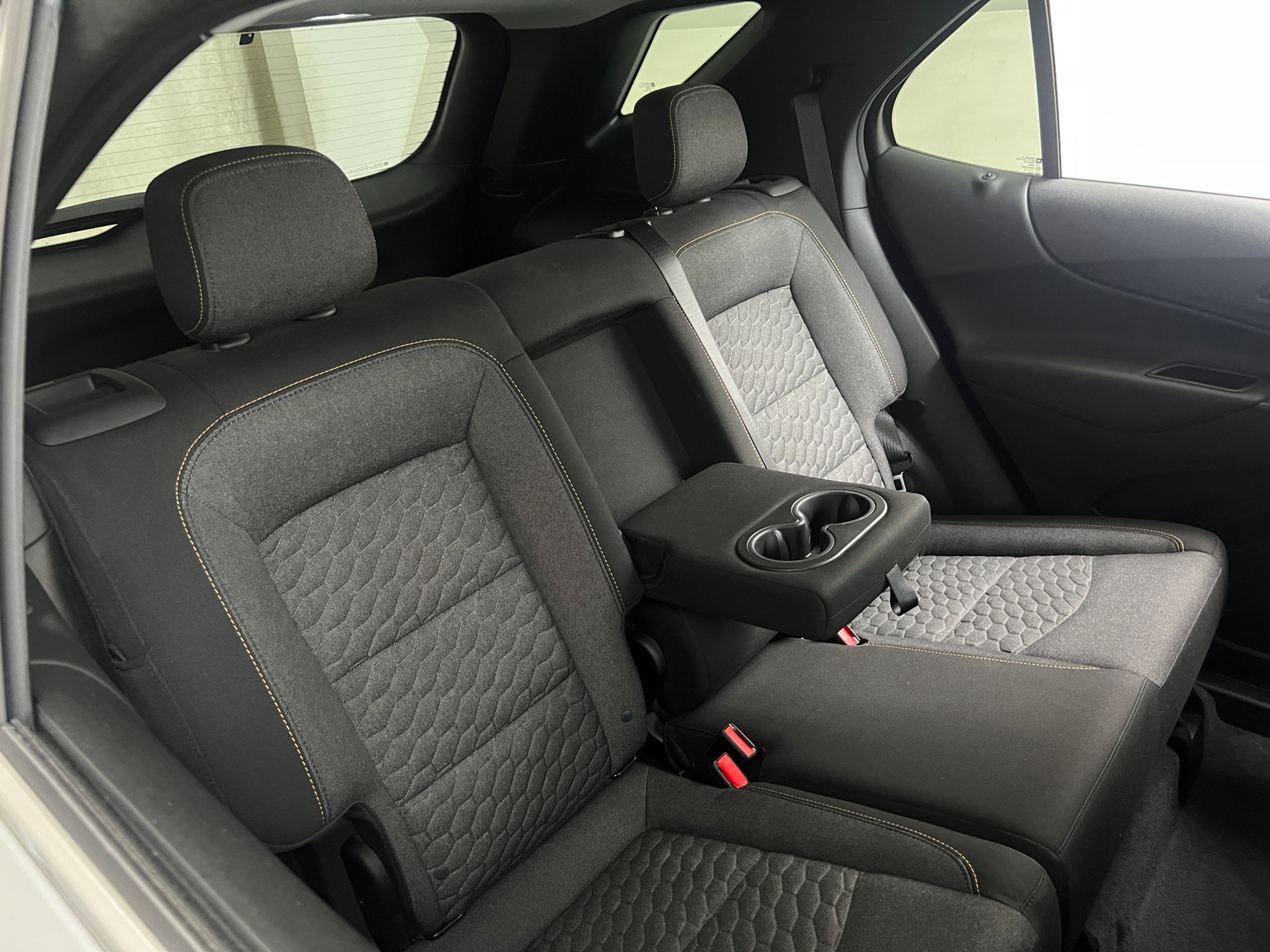 Thumbnail: 2018 Chevrolet Equinox - 6