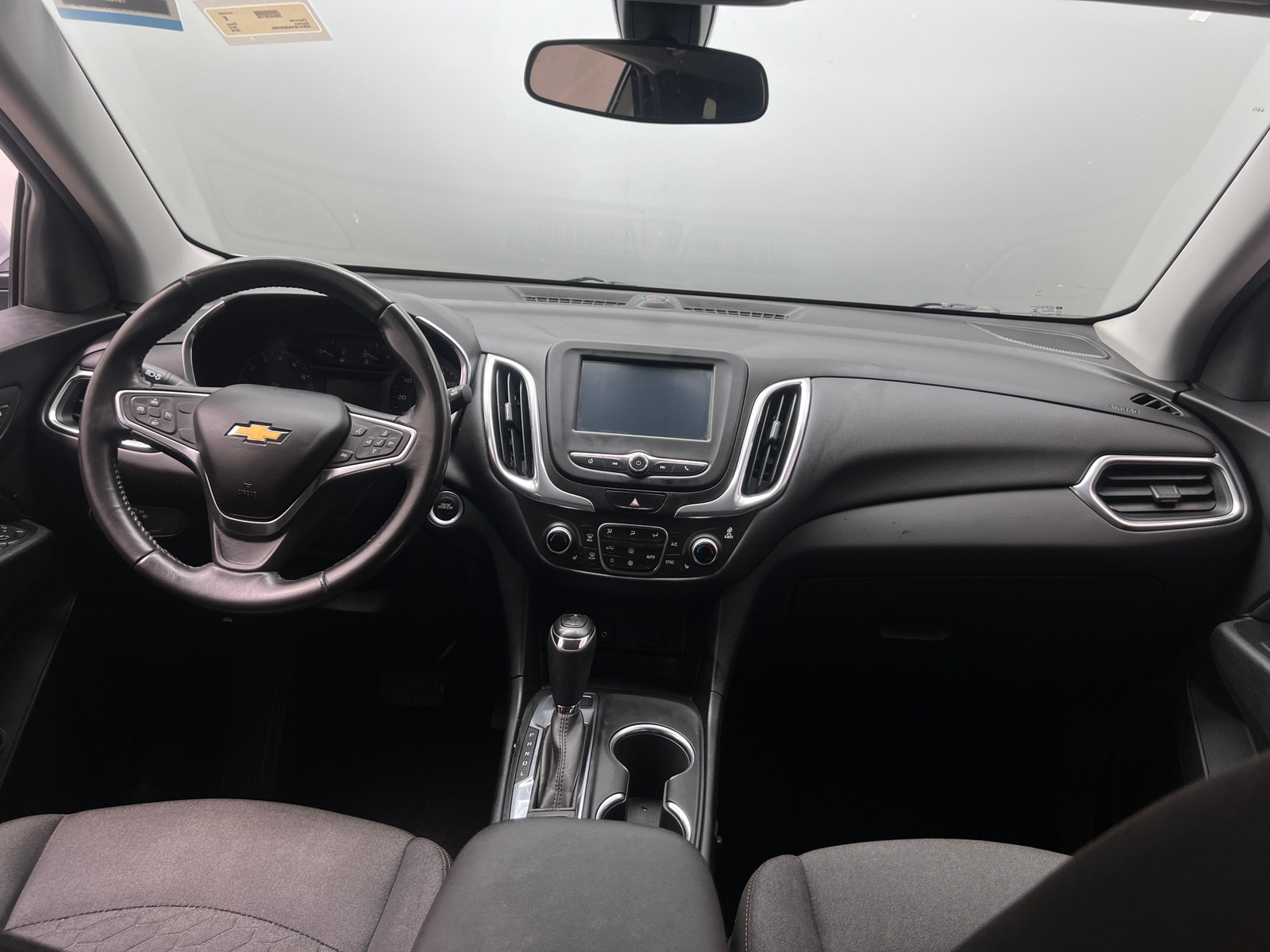 Thumbnail: 2018 Chevrolet Equinox - 3