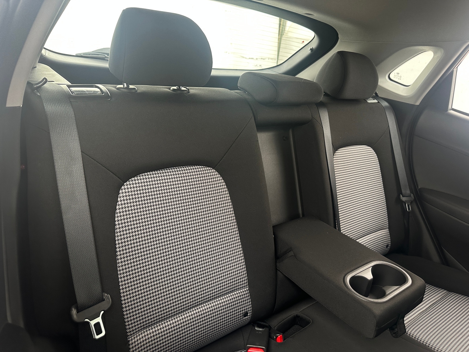Thumbnail: 2023 Hyundai Kona - 6