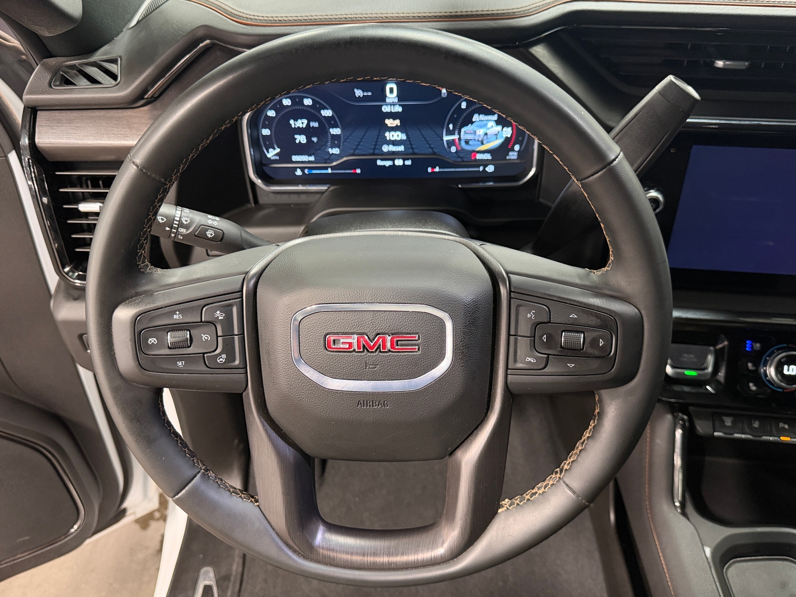 Thumbnail: 2025 GMC Sierra 2500 - 4