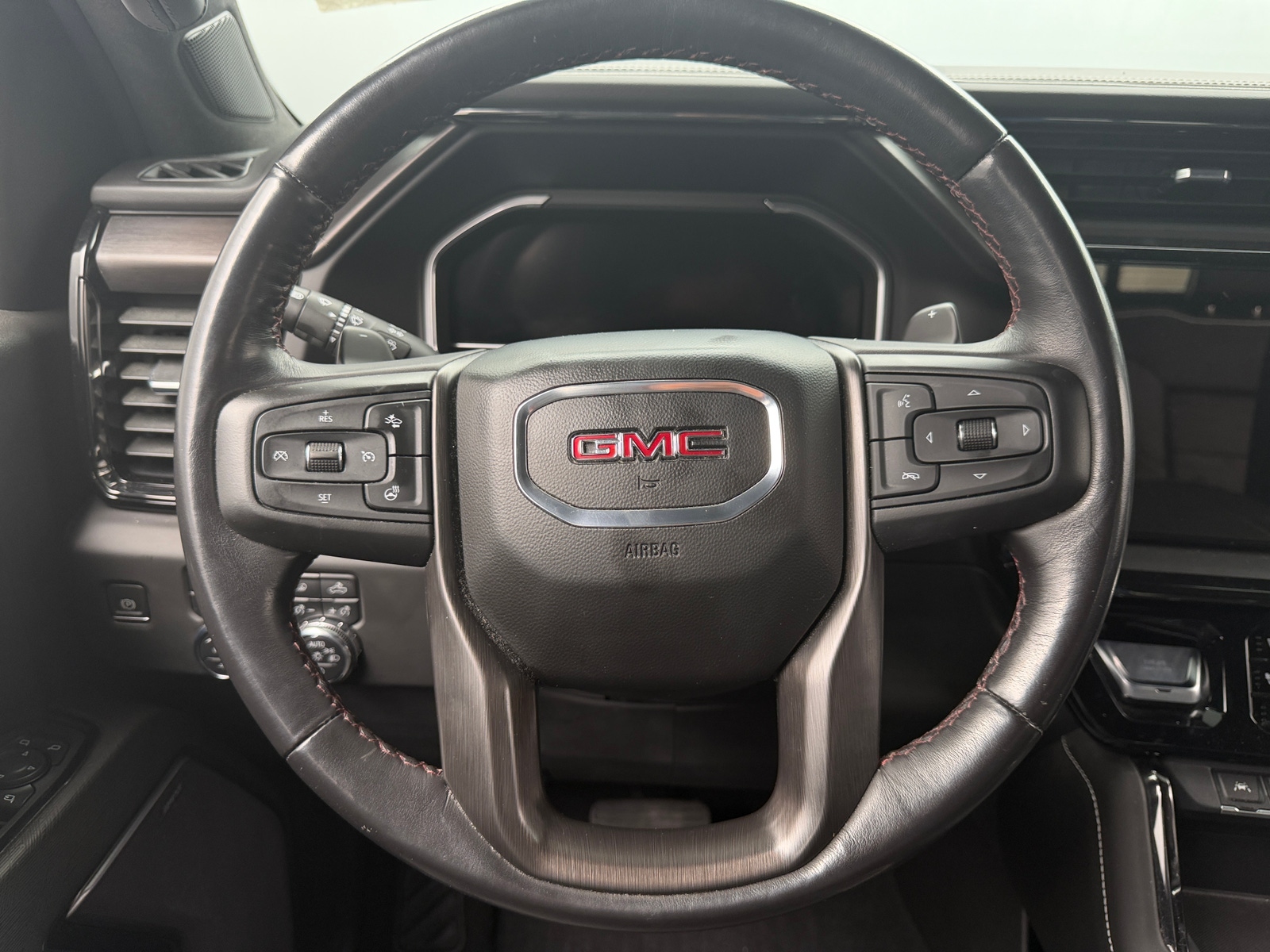 Thumbnail: 2023 GMC Sierra 1500 - 4