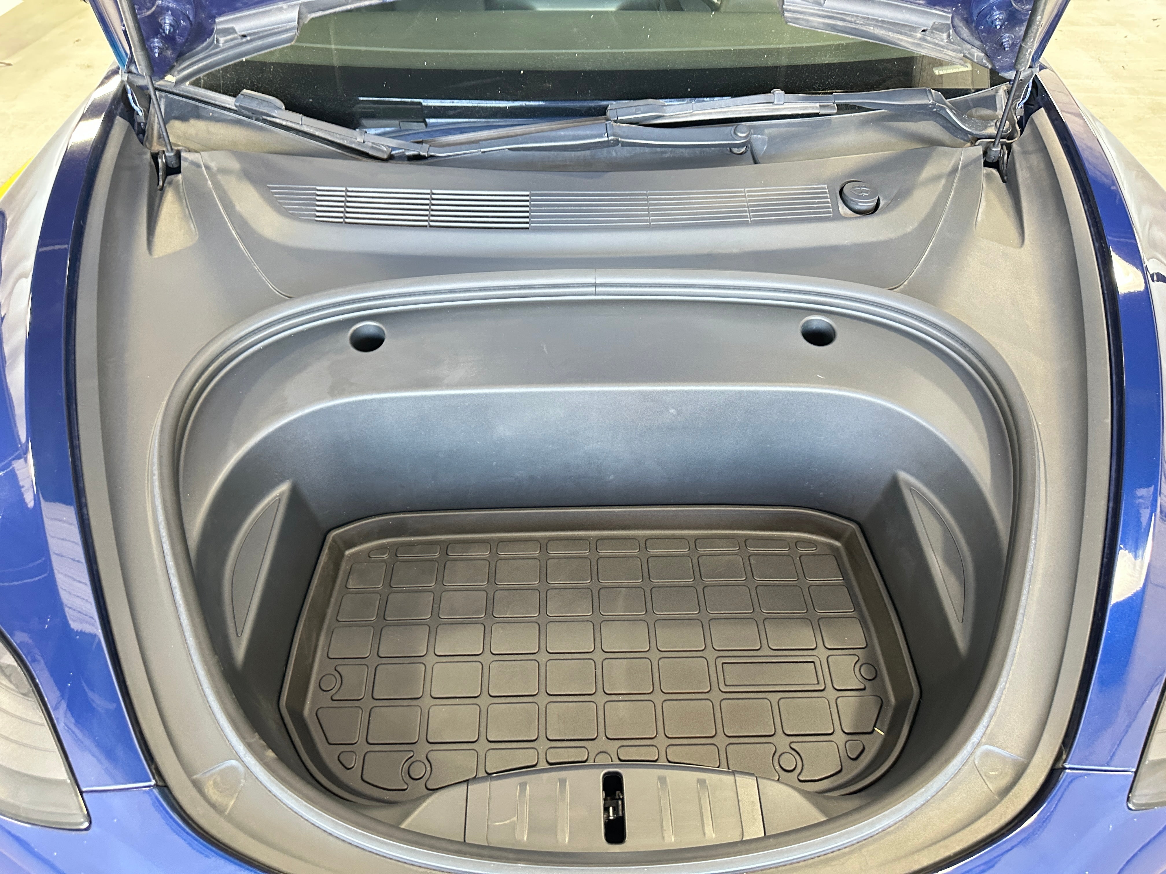 Used 2023 Tesla Model 3 Base with VIN 5YJ3E1EA5PF487004 for sale in Auburn, WA