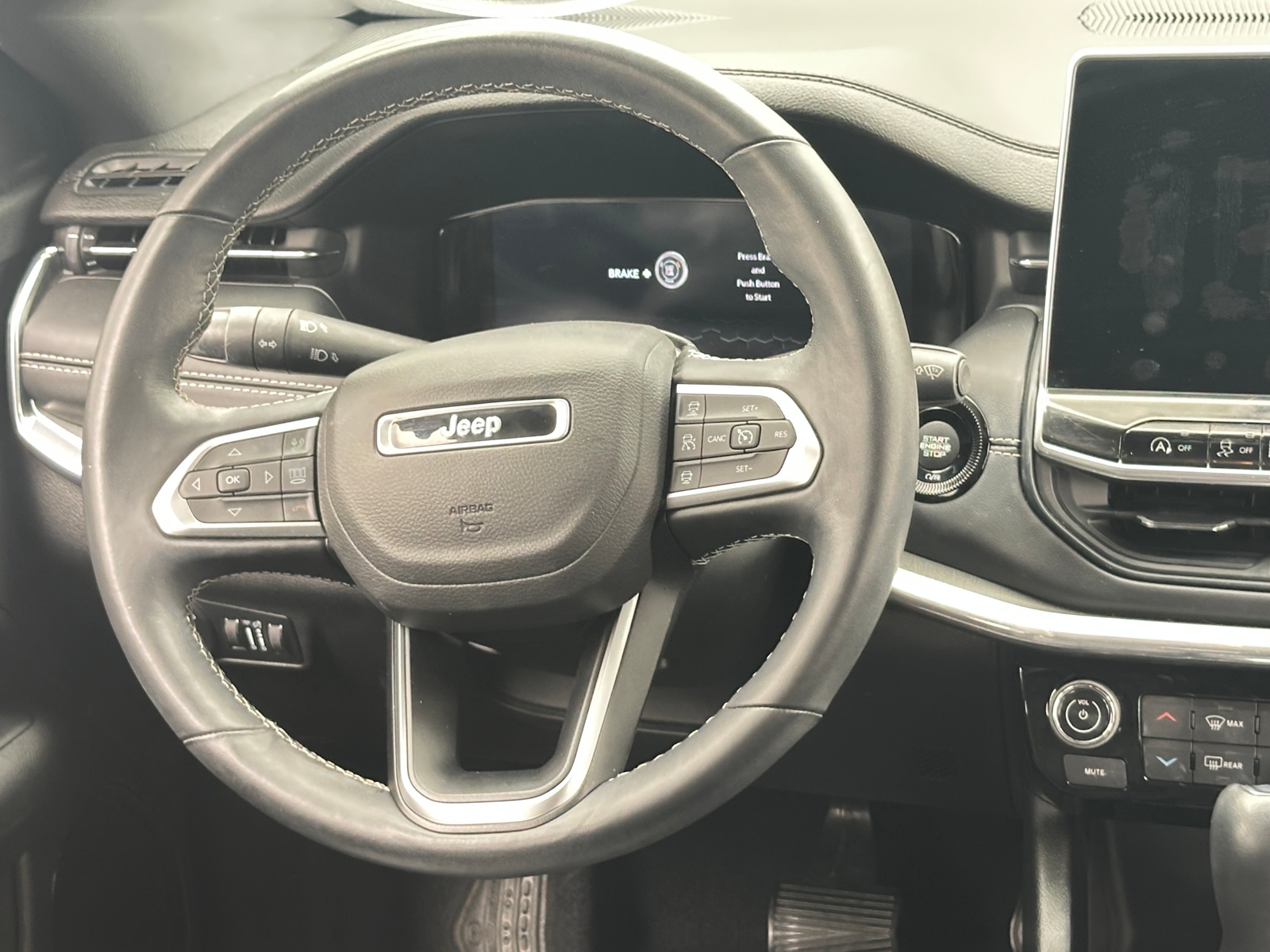 Thumbnail: 2022 Jeep Compass - 4