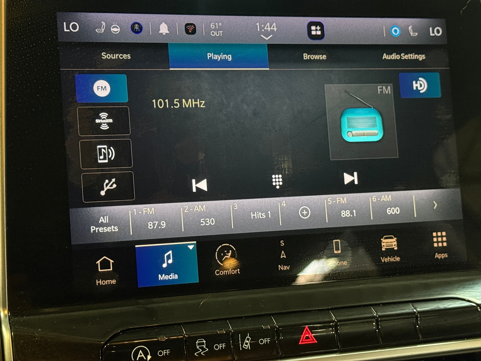 Thumbnail: 2022 Jeep Compass - 3