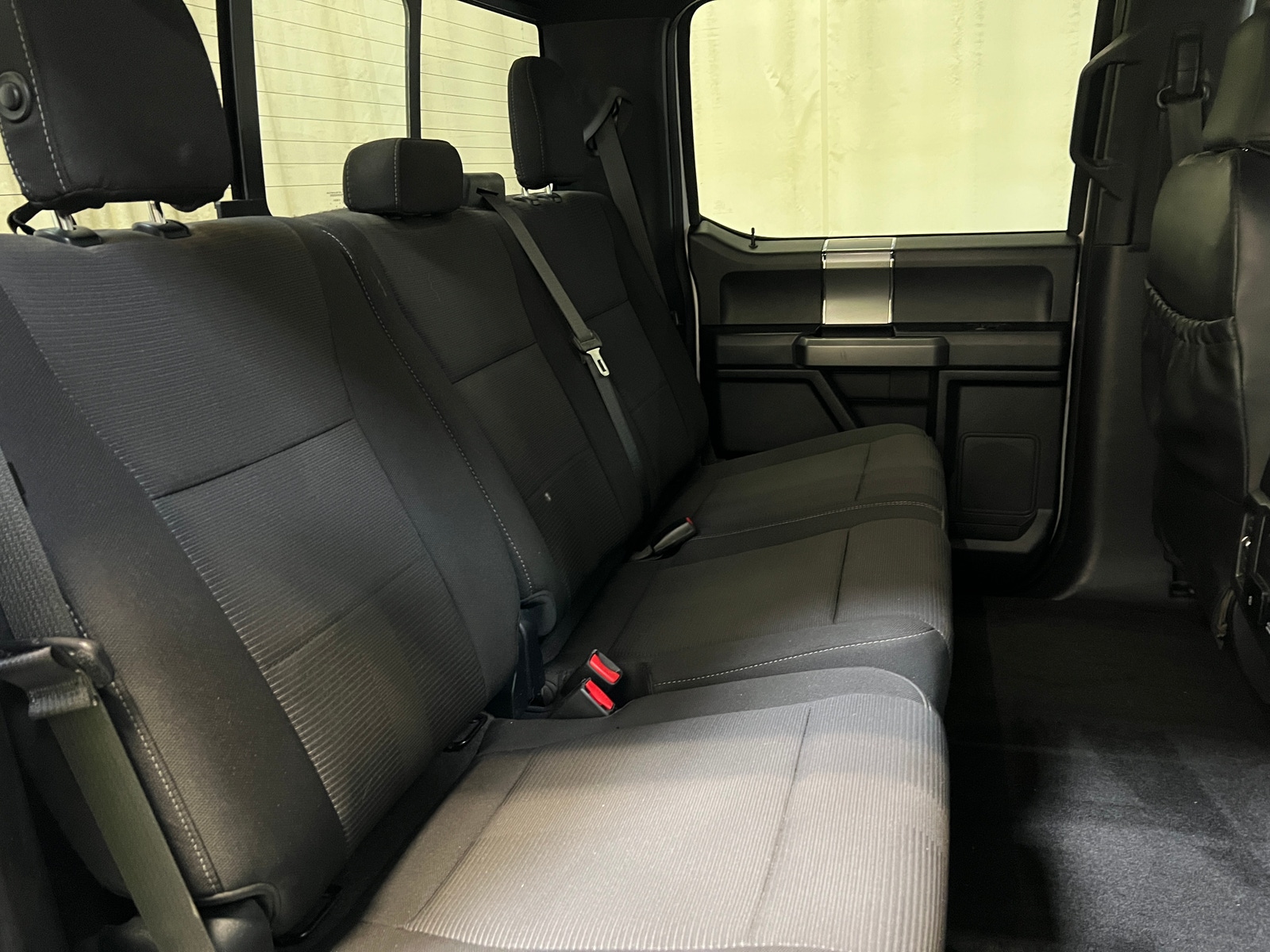 Thumbnail: 2017 Ford Econoline - 6