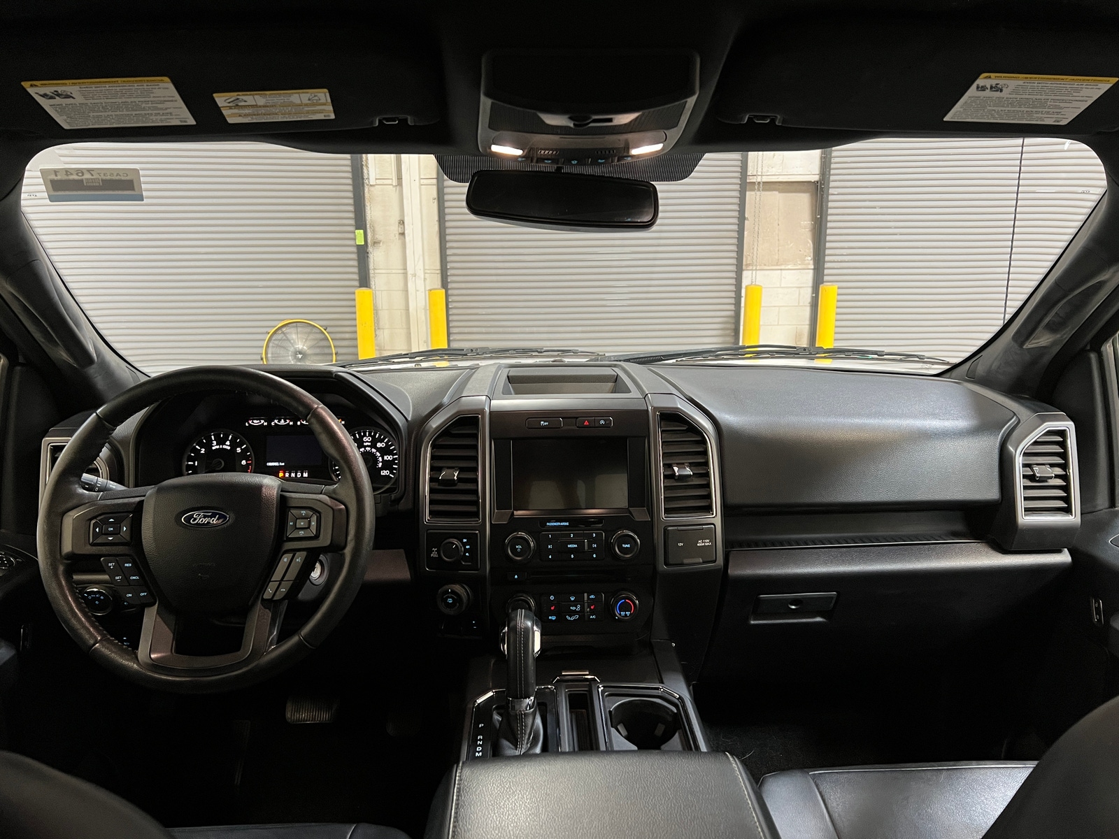 Thumbnail: 2017 Ford Econoline - 3