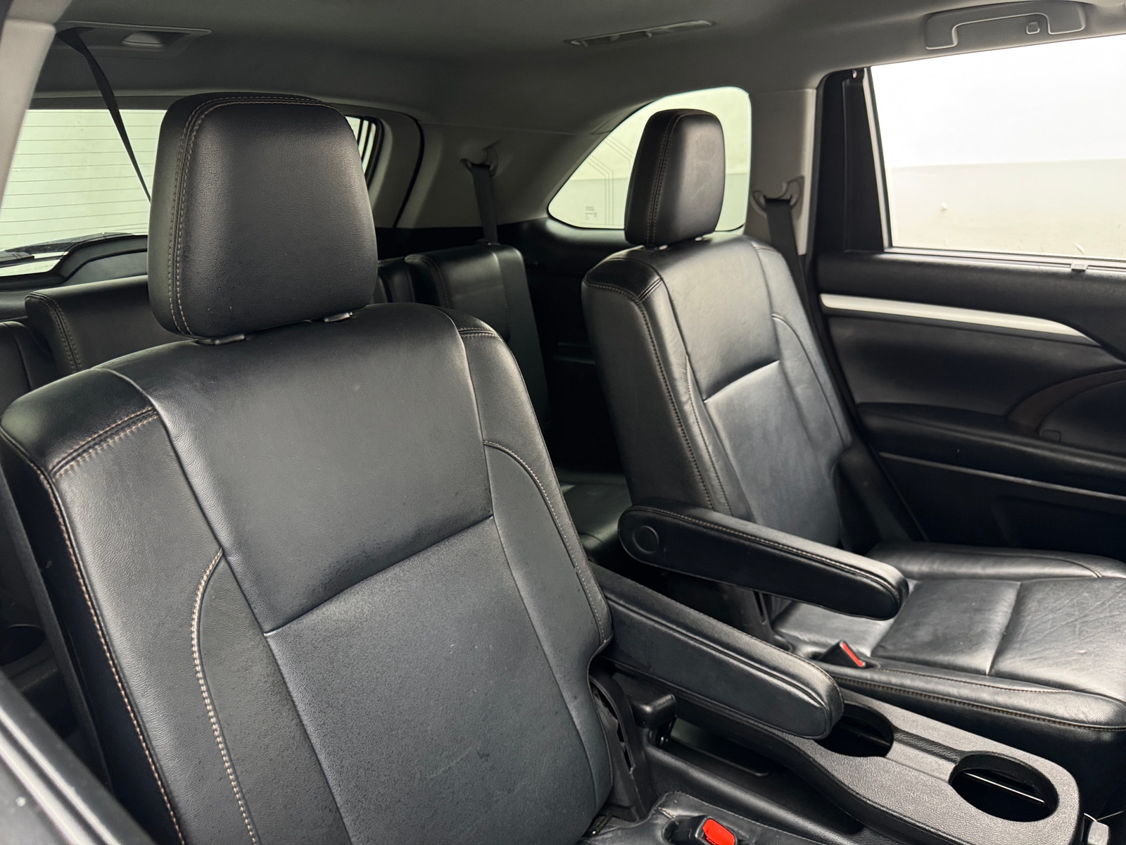 Thumbnail: 2018 Toyota Highlander - 5