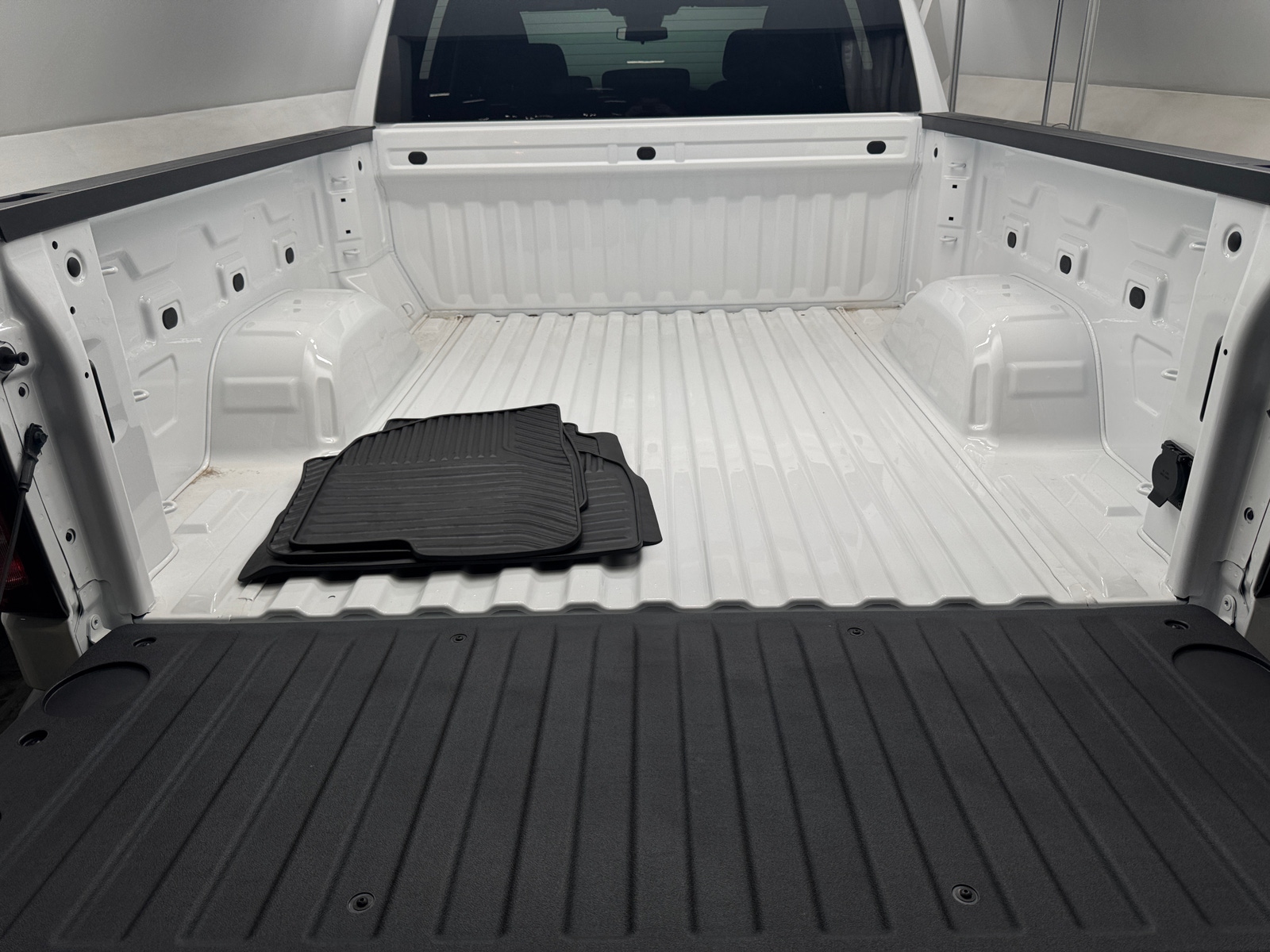 Thumbnail: 2026 GMC Sierra 1500 - 7