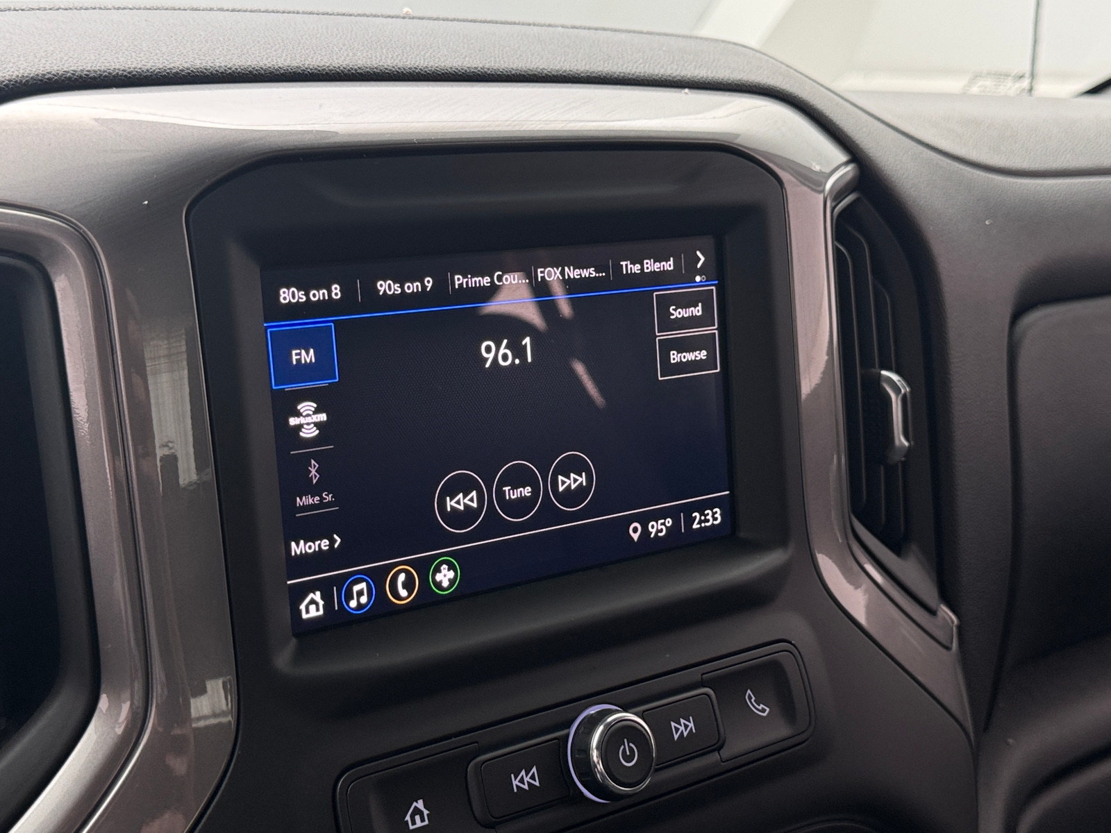 Thumbnail: 2026 GMC Sierra 1500 - 4