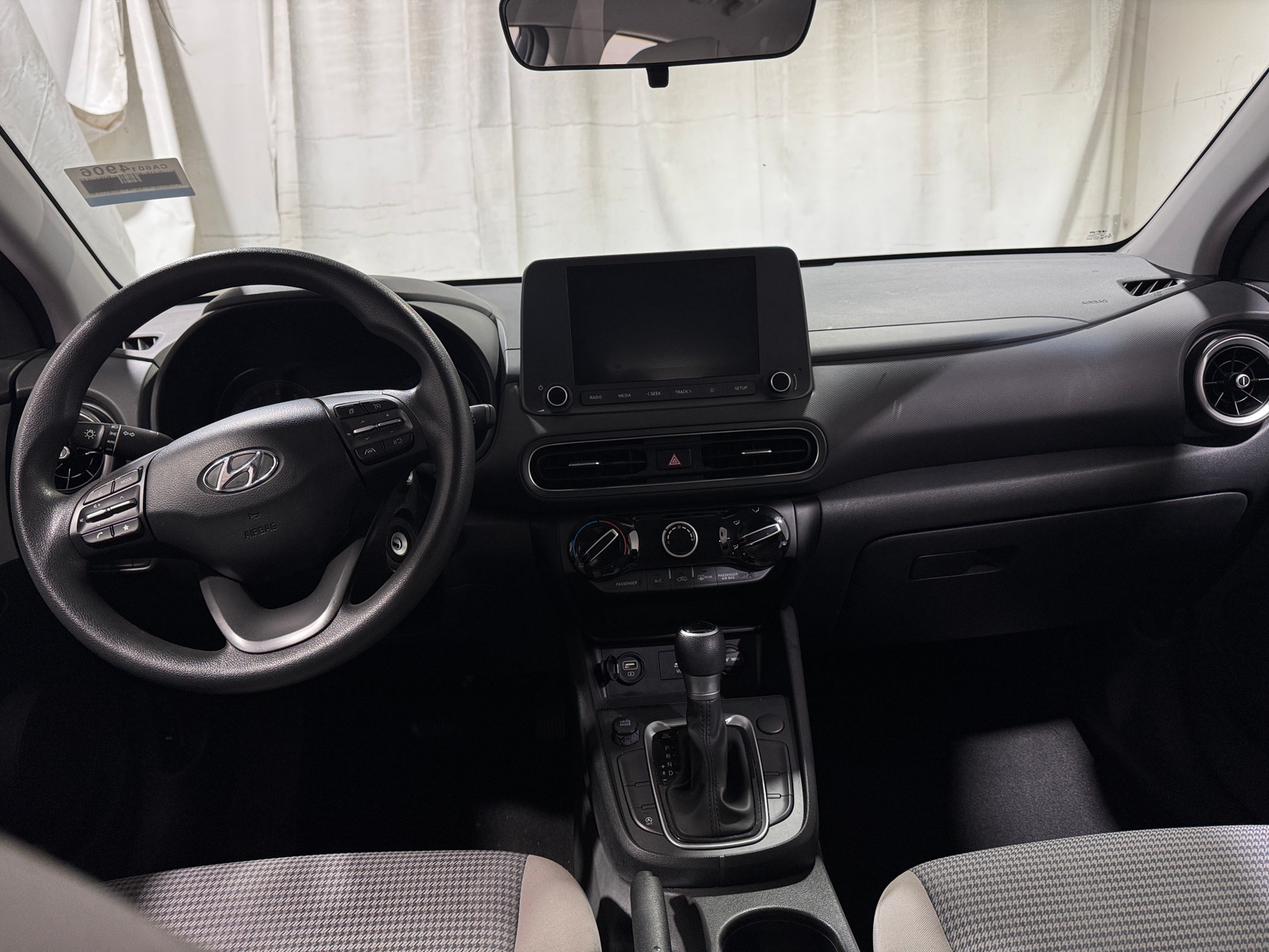Thumbnail: 2022 Hyundai Kona - 3