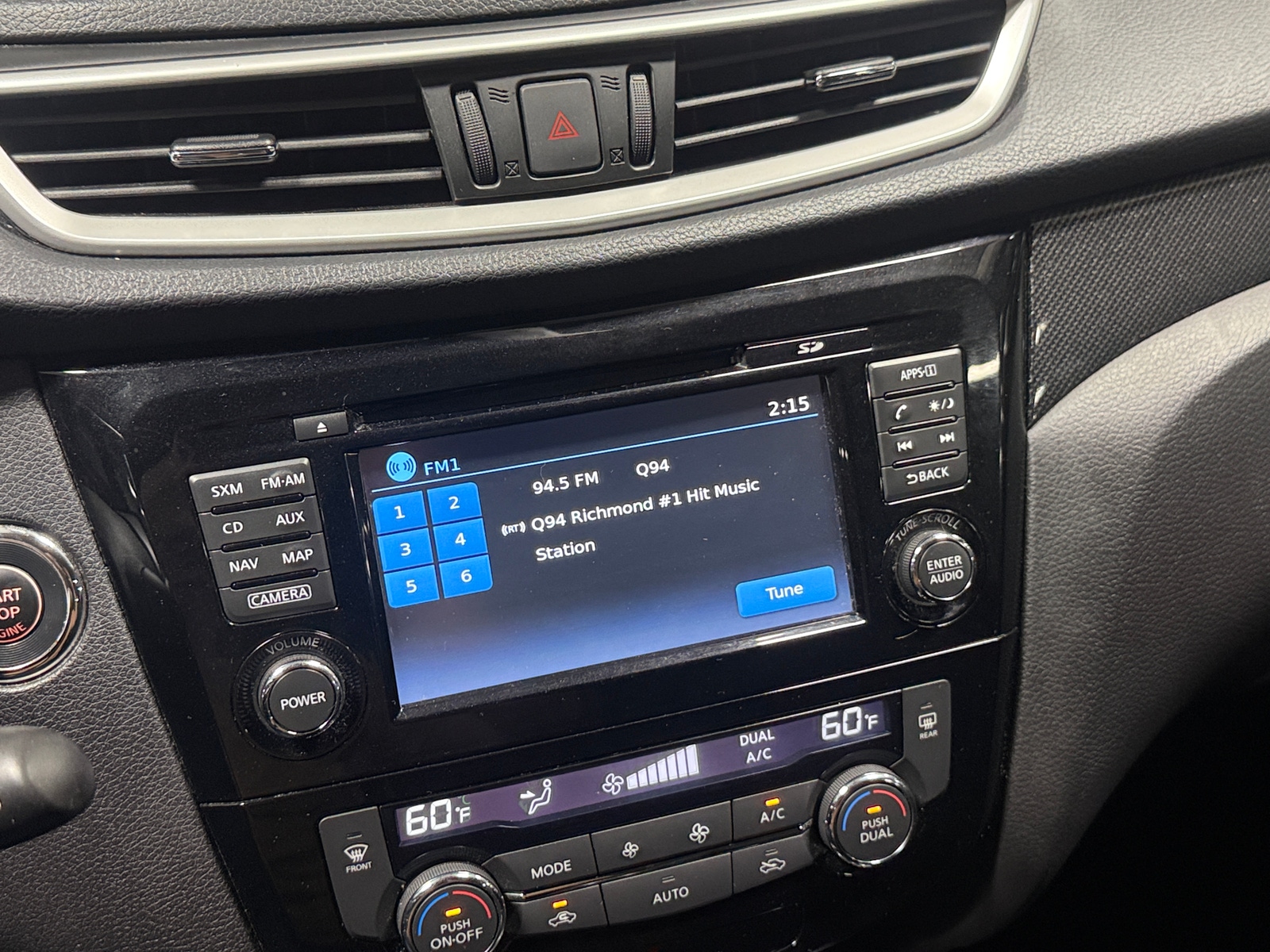 Thumbnail: 2016 Nissan Rogue - 3