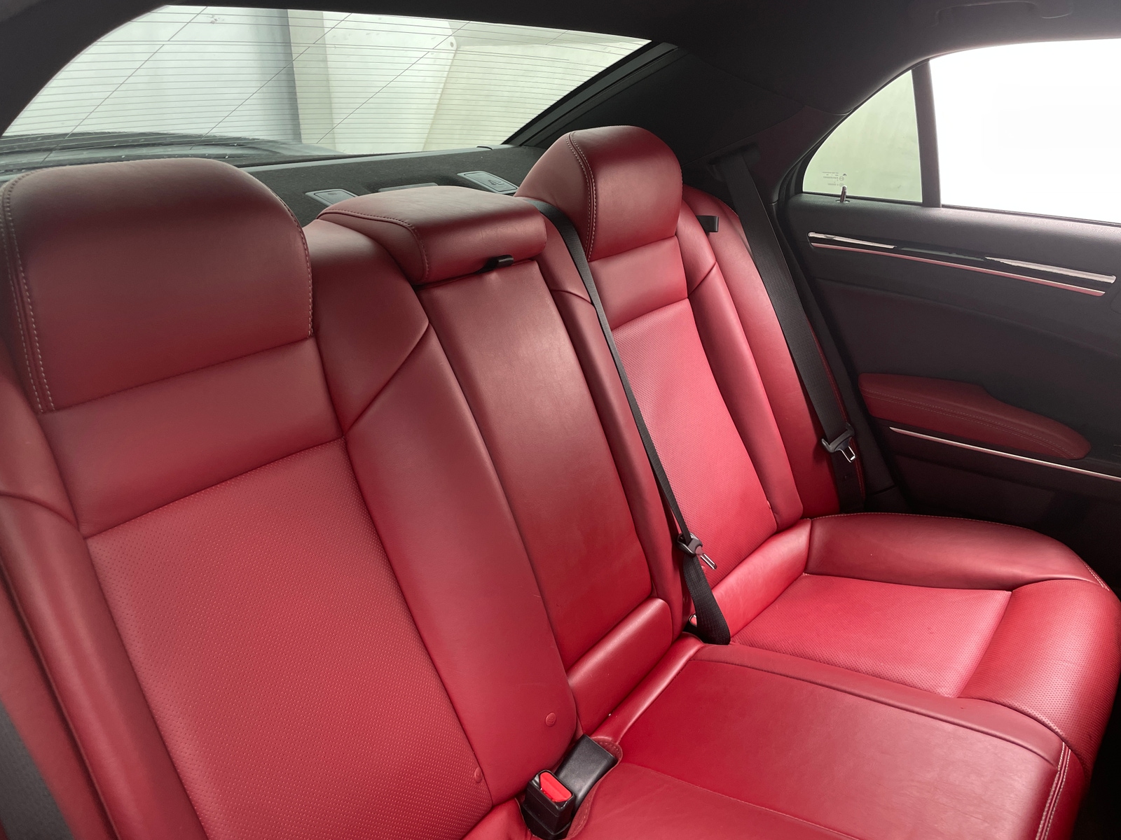 Thumbnail: 2021 Chrysler 300 - 5