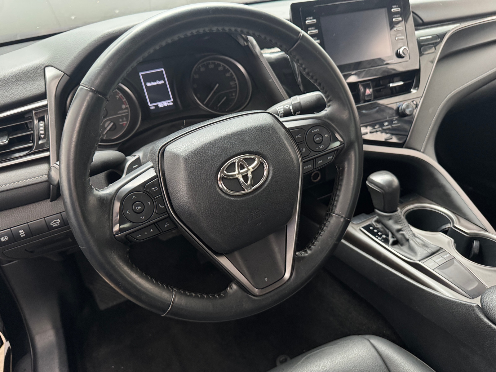 Thumbnail: 2022 Toyota Camry - 4