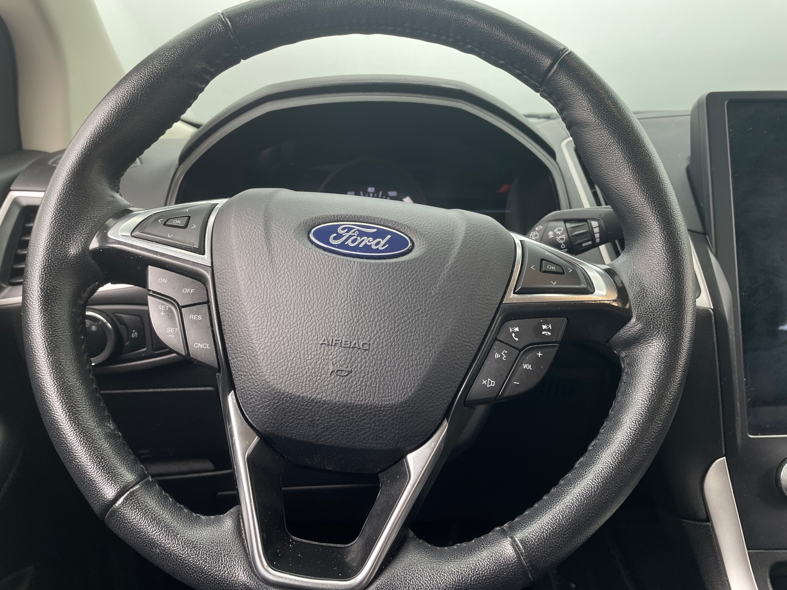 Thumbnail: 2024 Ford Edge - 4