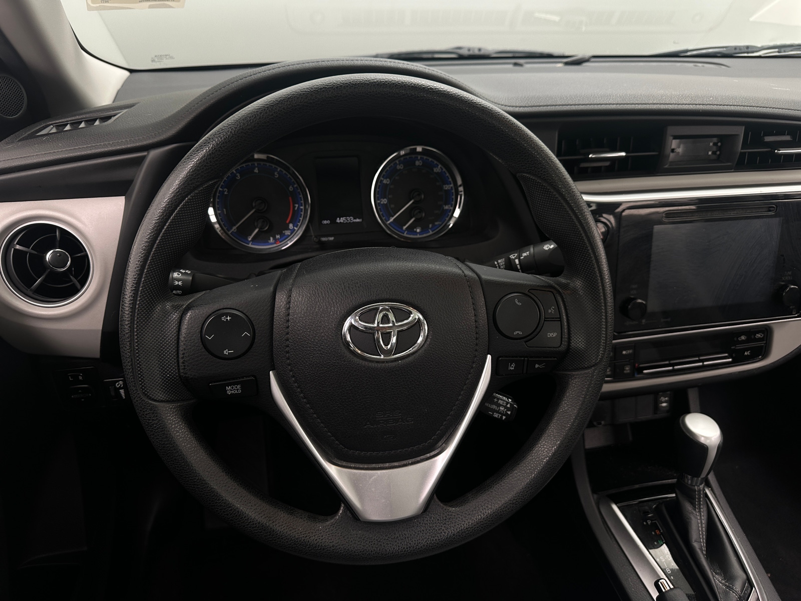 Thumbnail: 2017 Toyota Corolla - 5