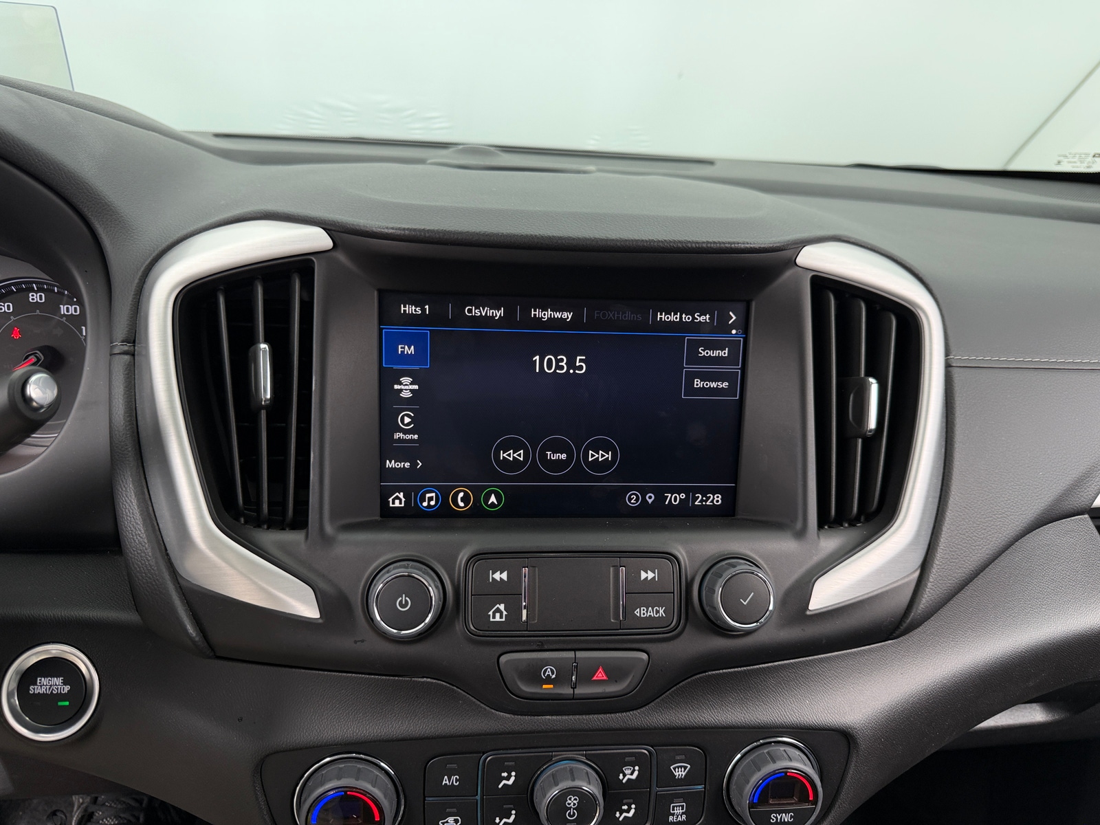 Thumbnail: 2024 GMC Terrain - 3