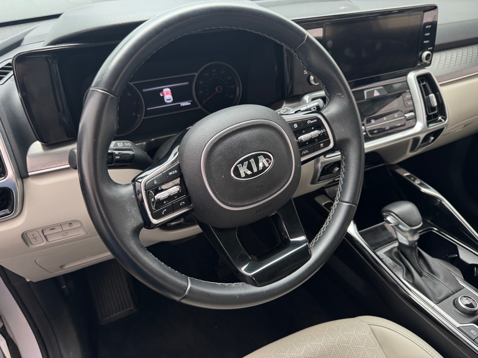 Thumbnail: 2021 Kia Sorento - 4