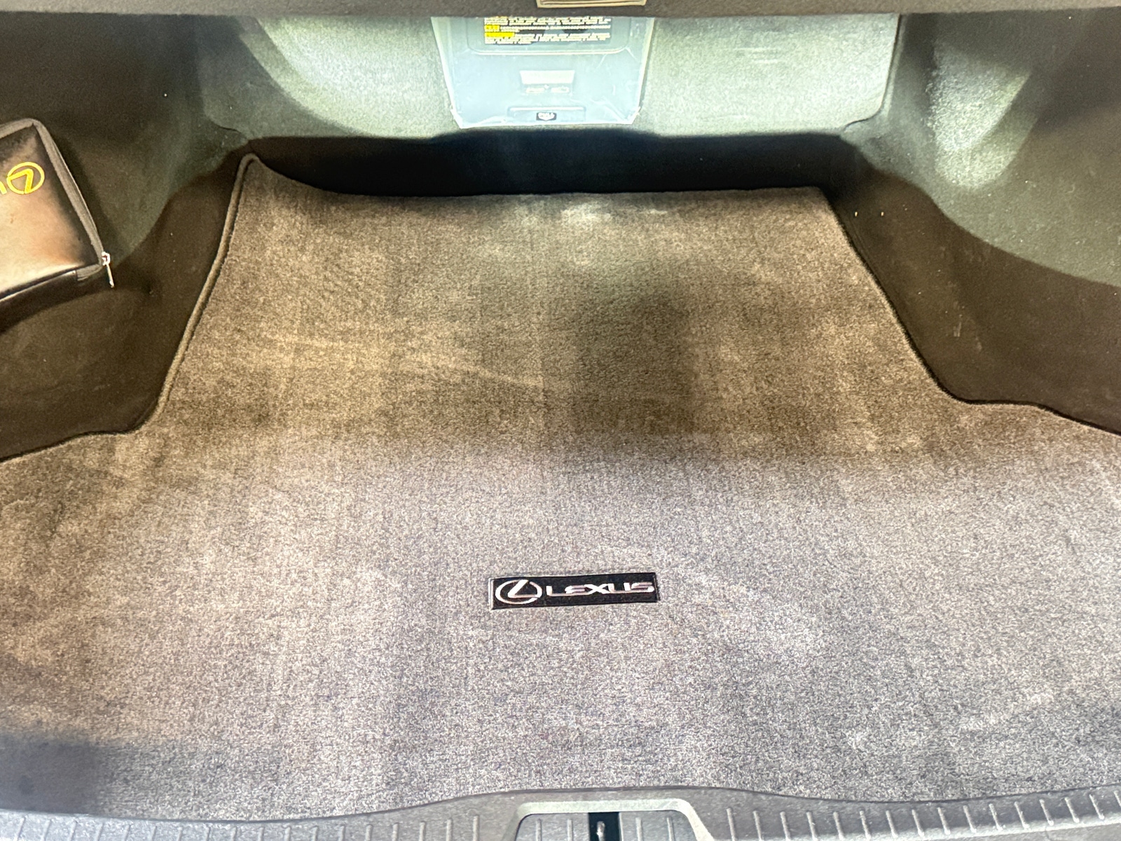 Thumbnail: 2015 Lexus LS - 6