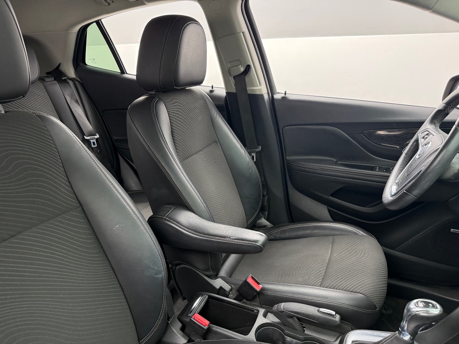 Thumbnail: 2014 Buick Encore - 2