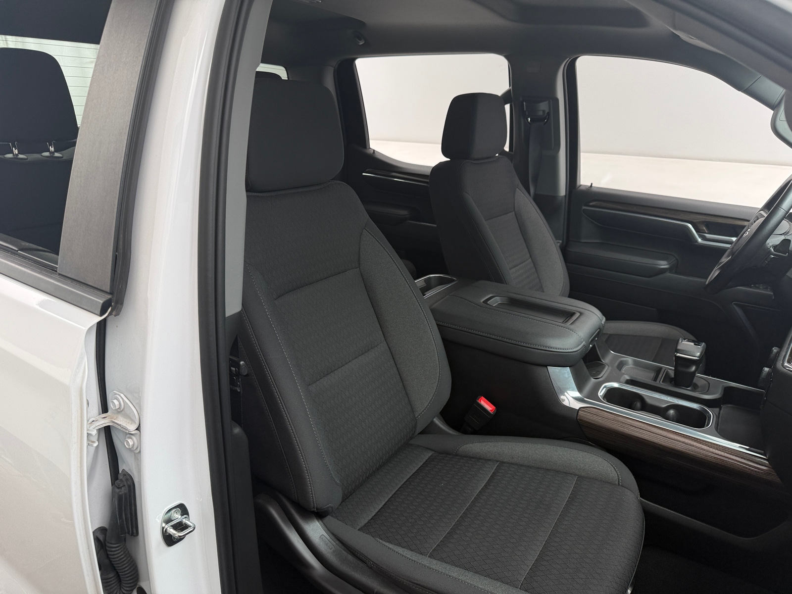 Thumbnail: 2022 Chevrolet Silverado 1500 - 2