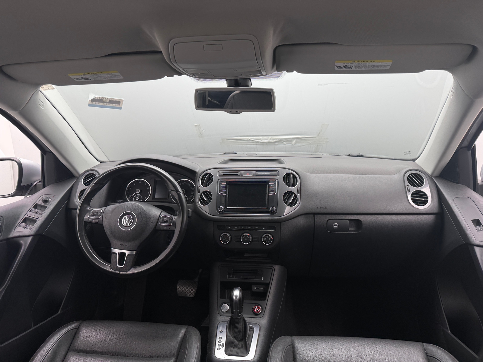 Thumbnail: 2017 Volkswagen Tiguan - 3