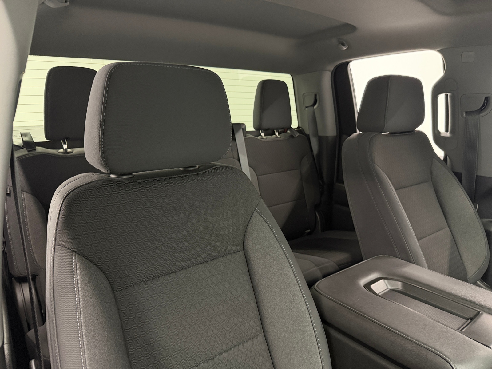Thumbnail: 2020 Chevrolet Silverado 1500 - 2