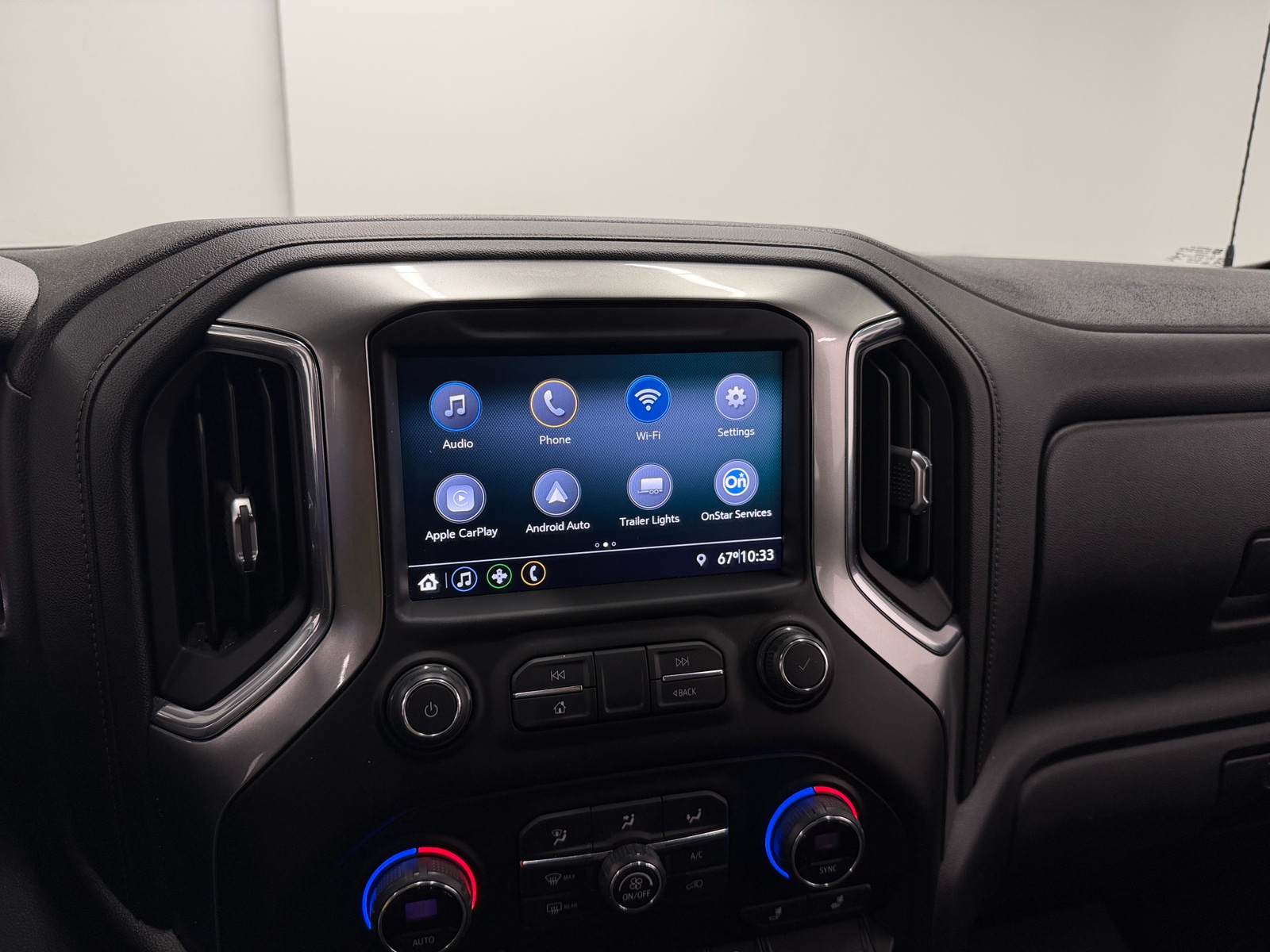 Thumbnail: 2020 Chevrolet Silverado 1500 - 4