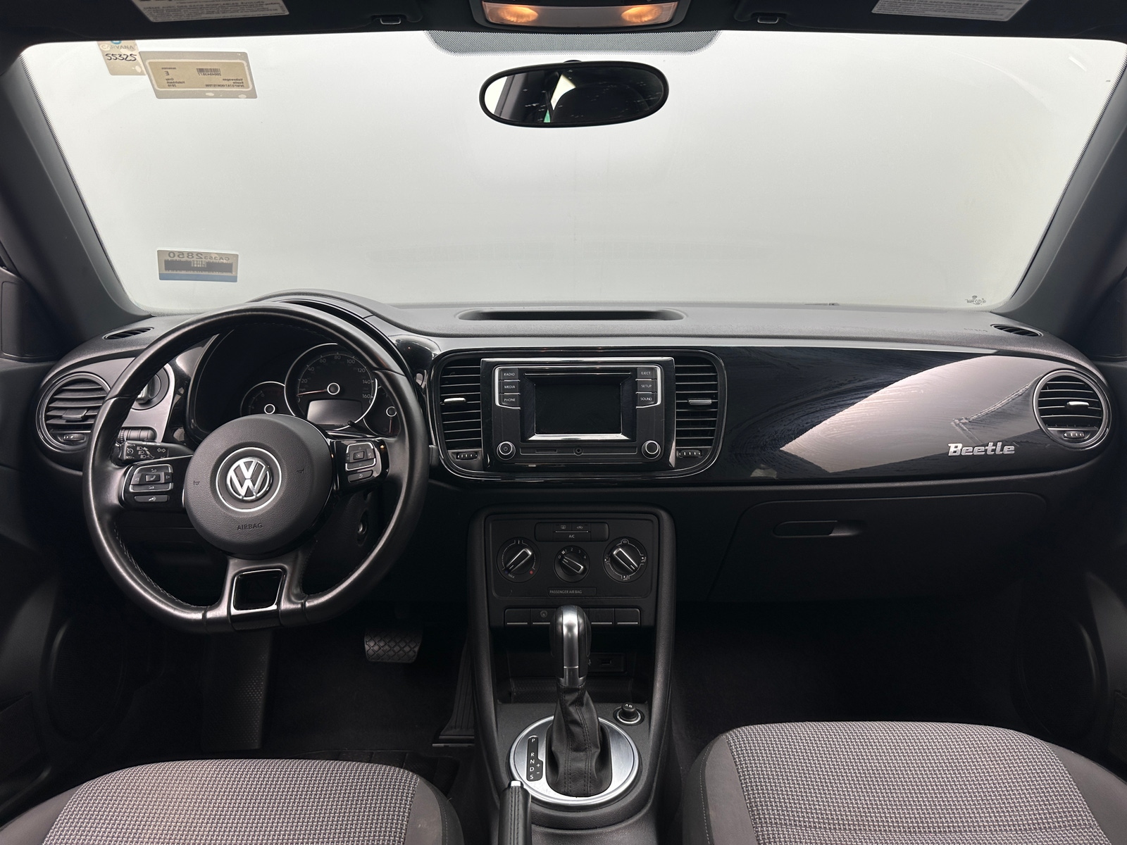 Thumbnail: 2019 Volkswagen Beetle - 3