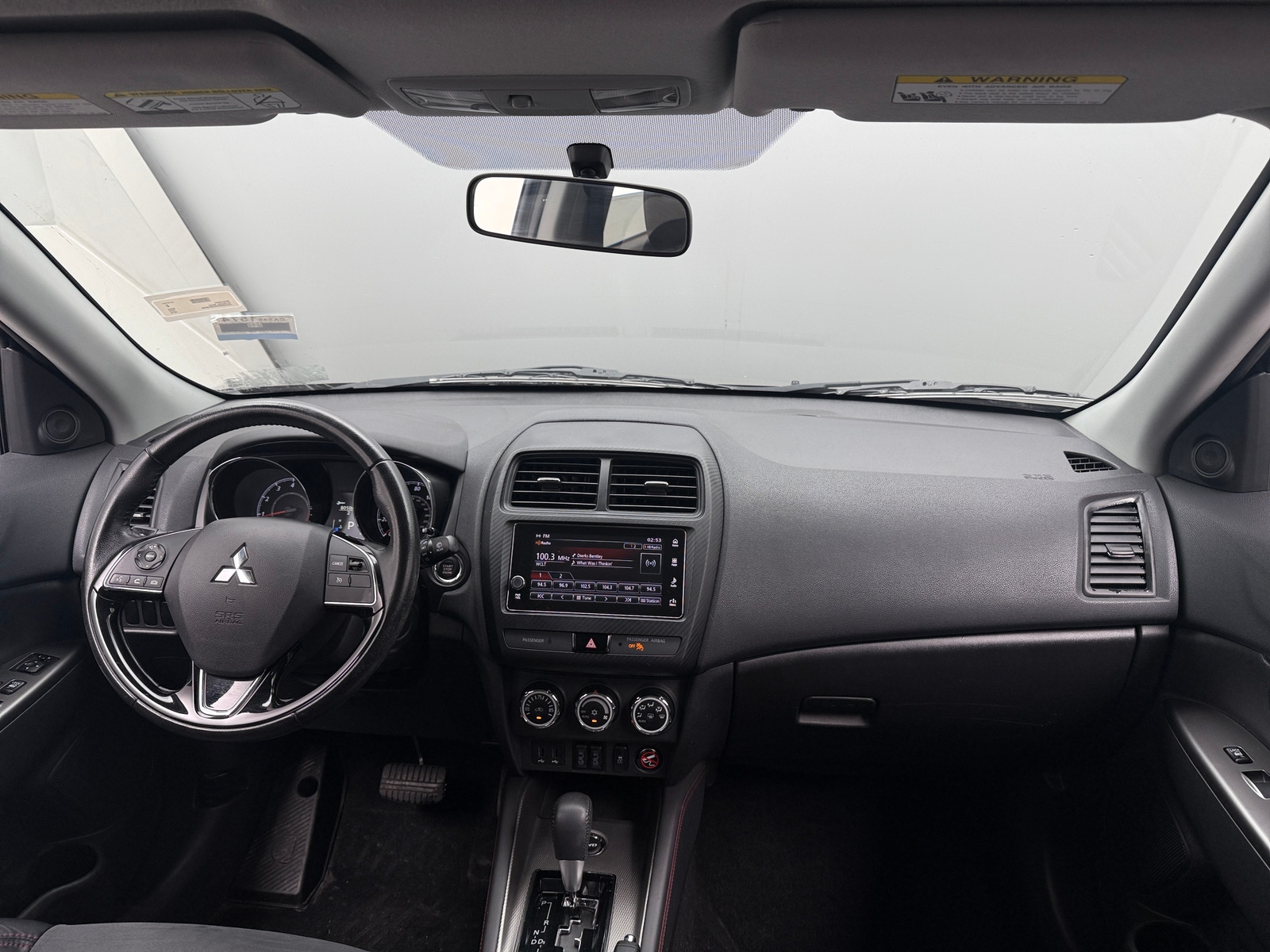 Thumbnail: 2018 Mitsubishi Outlander Sport - 3