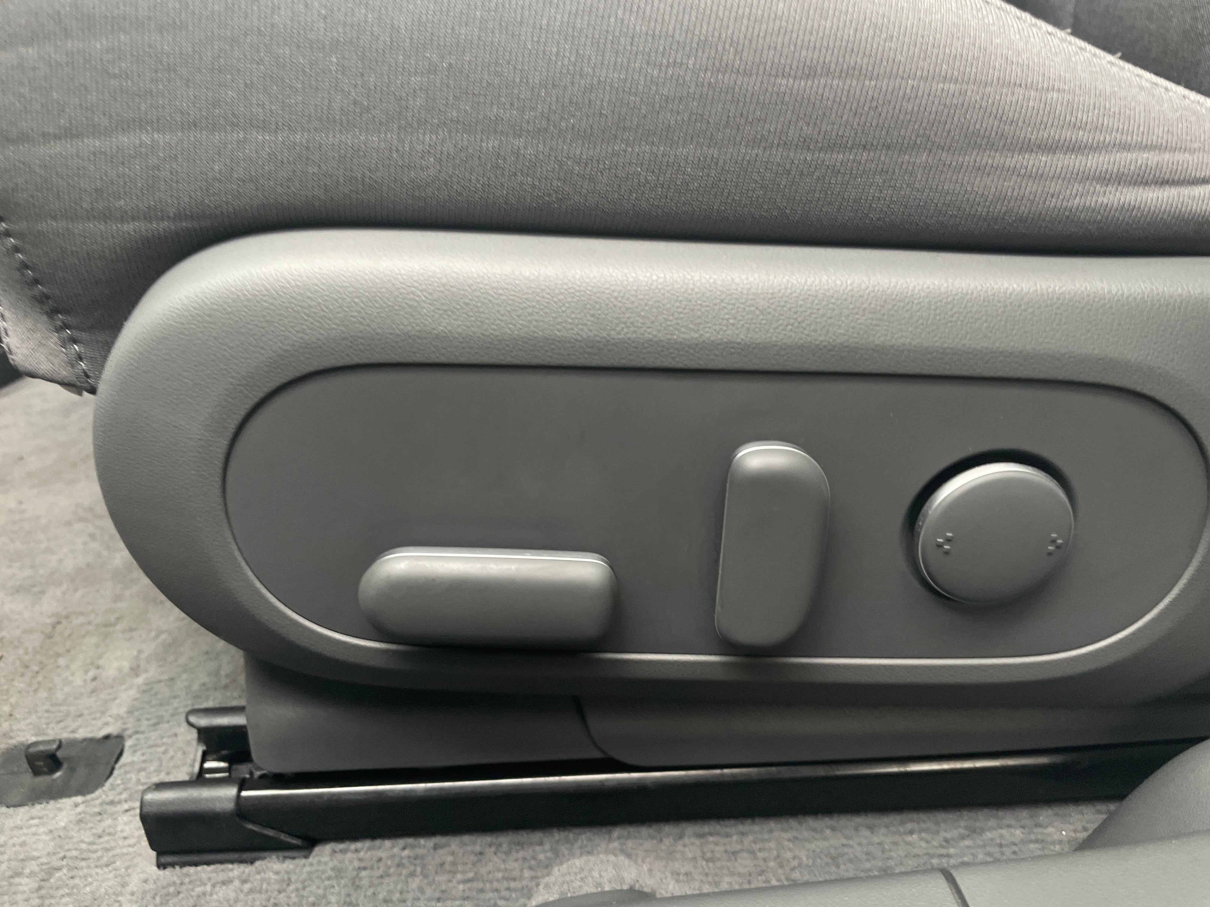 Used 2024 Hyundai IONIQ 5 SEL with VIN KM8KNDDF3RU266324 for sale in Auburn, WA