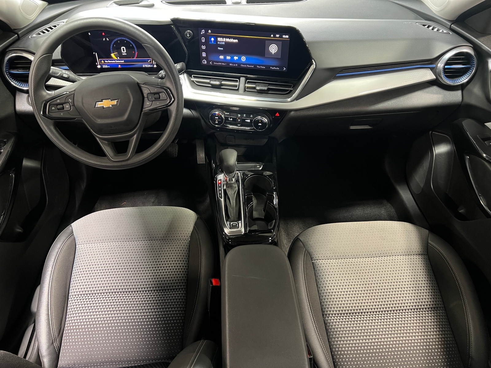 Thumbnail: 2025 Chevrolet Trax - 3