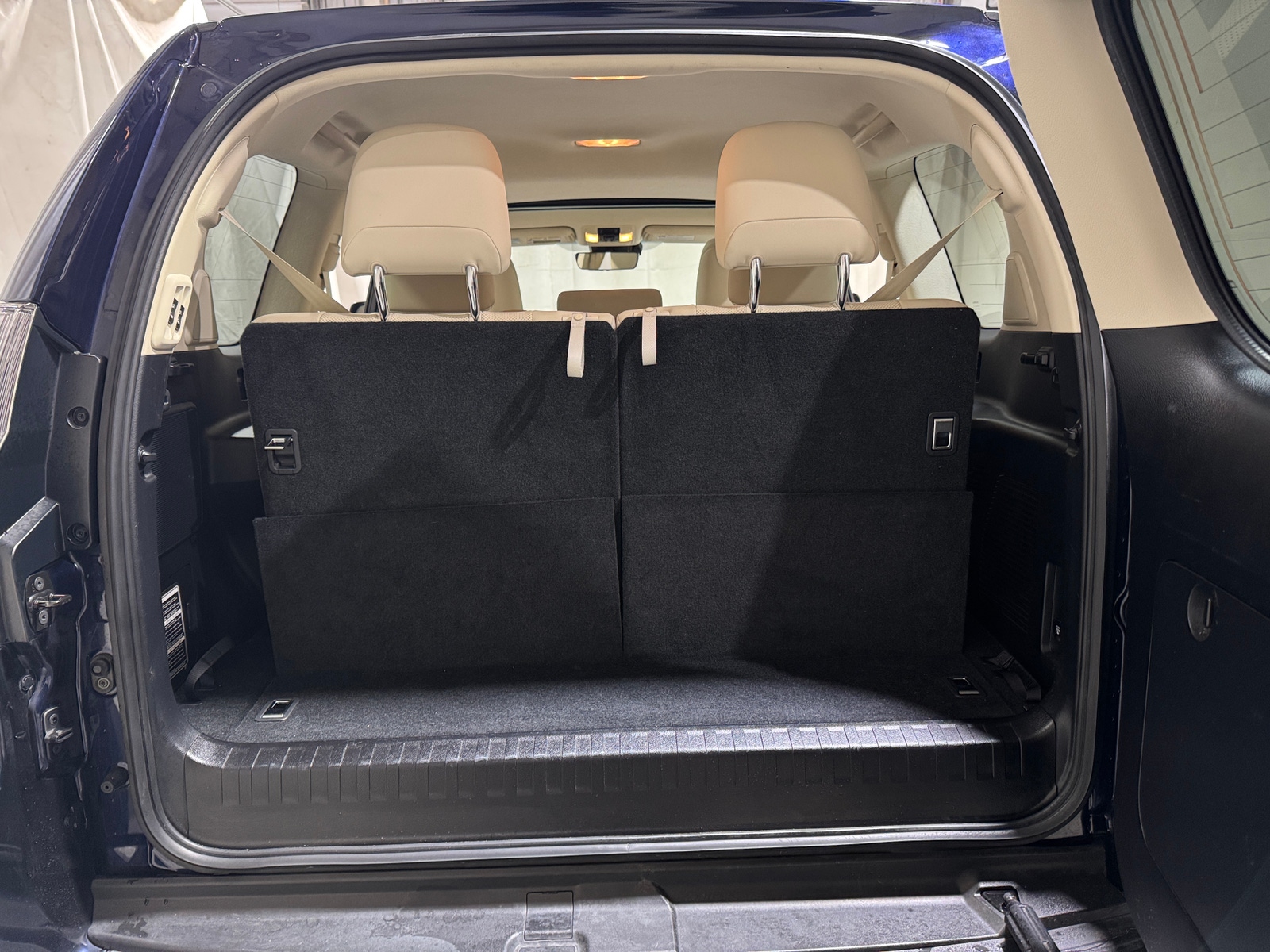 Thumbnail: 2023 Lexus GX - 6