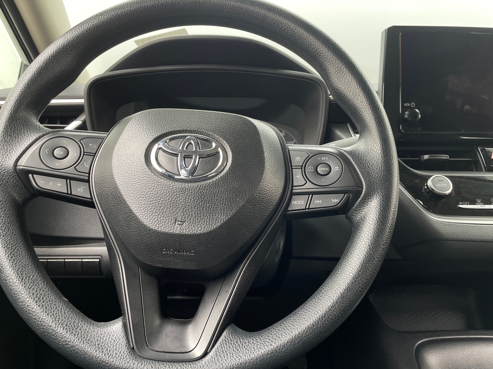 Thumbnail: 2025 Toyota Corolla - 5