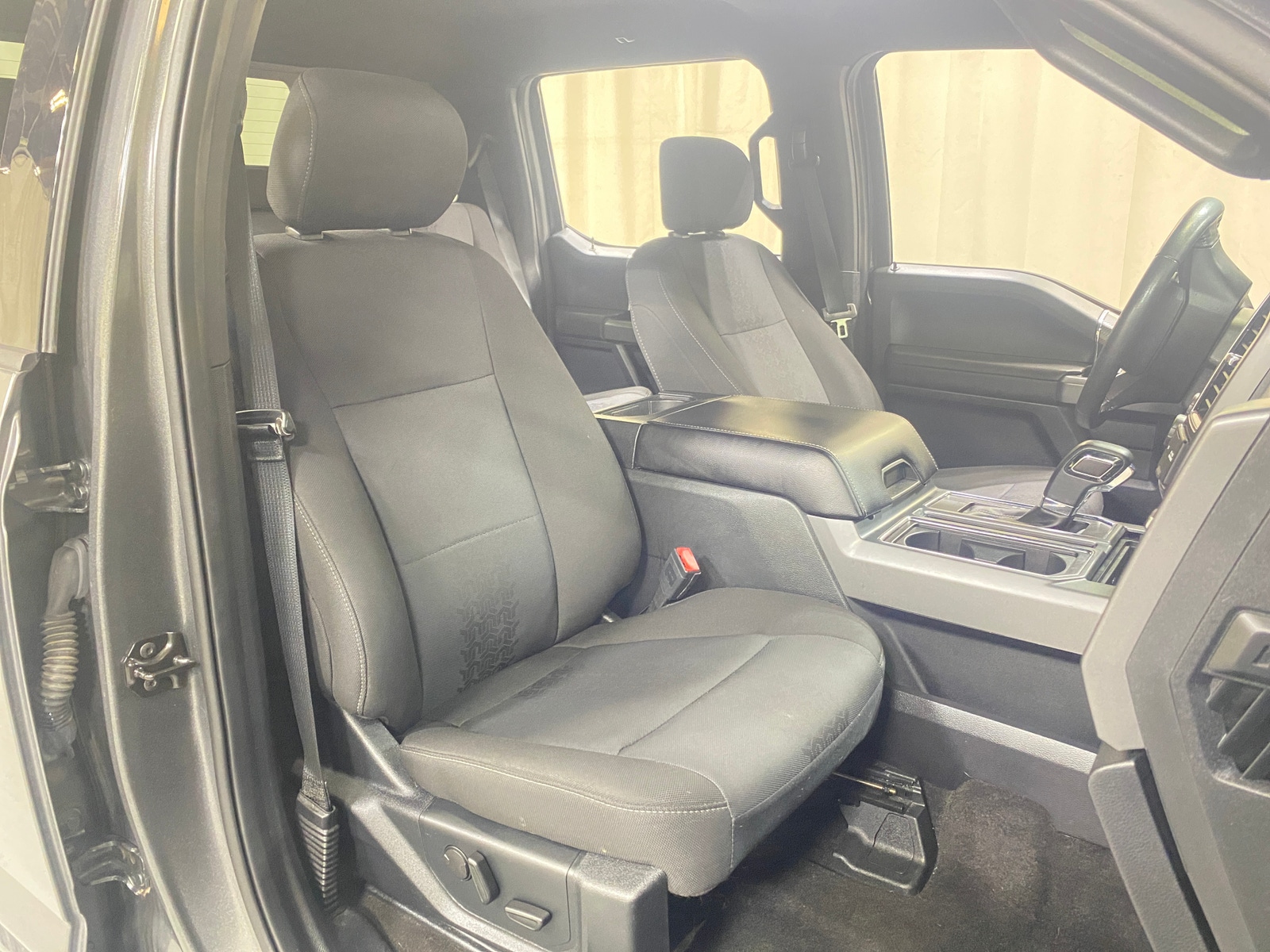Thumbnail: 2019 Ford Econoline - 2