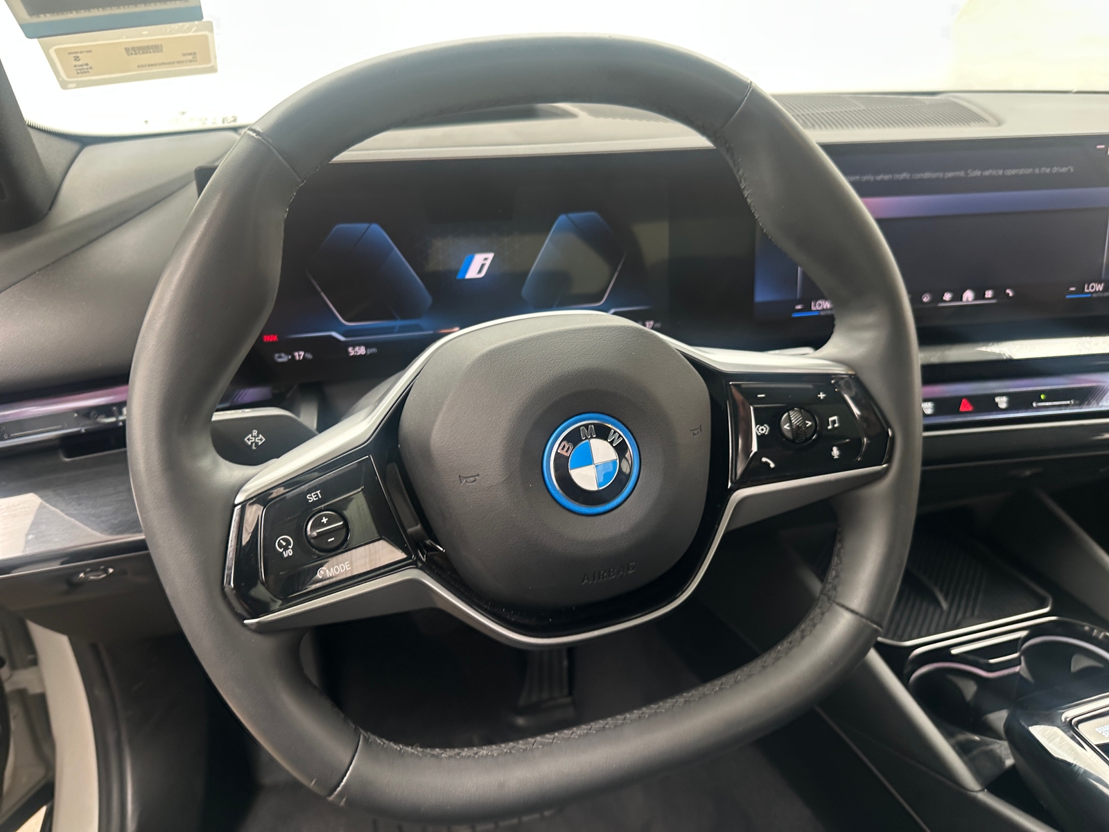 Thumbnail: 2024 BMW i5 - 4