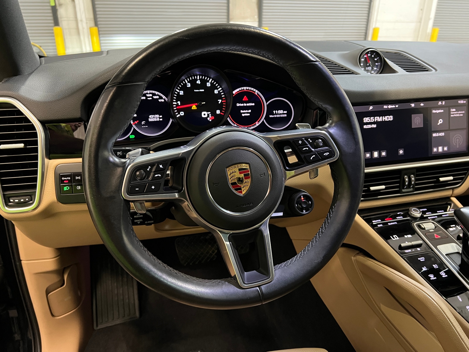Thumbnail: 2021 Porsche  - 4