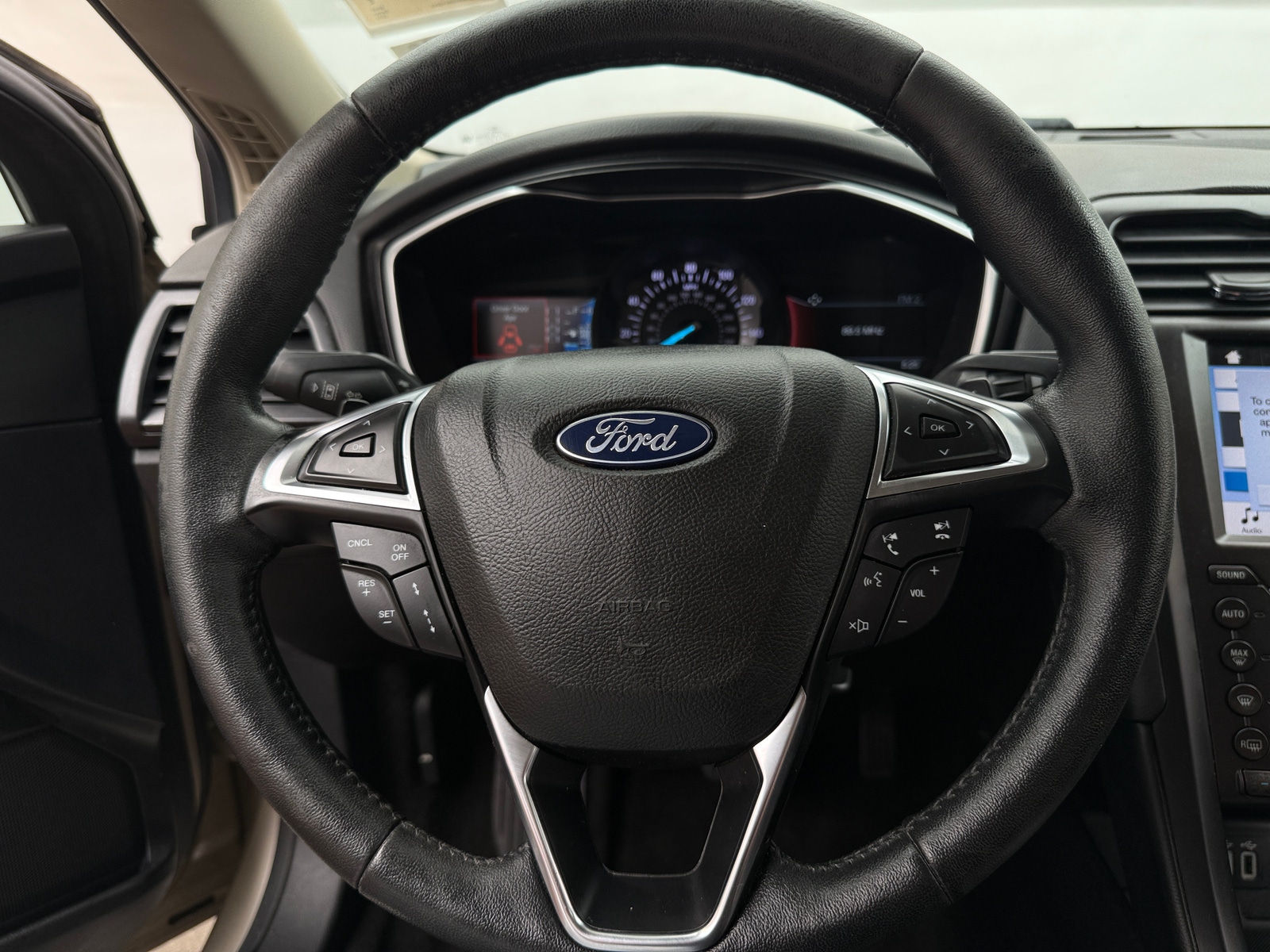 Thumbnail: 2019 Ford Fusion - 4