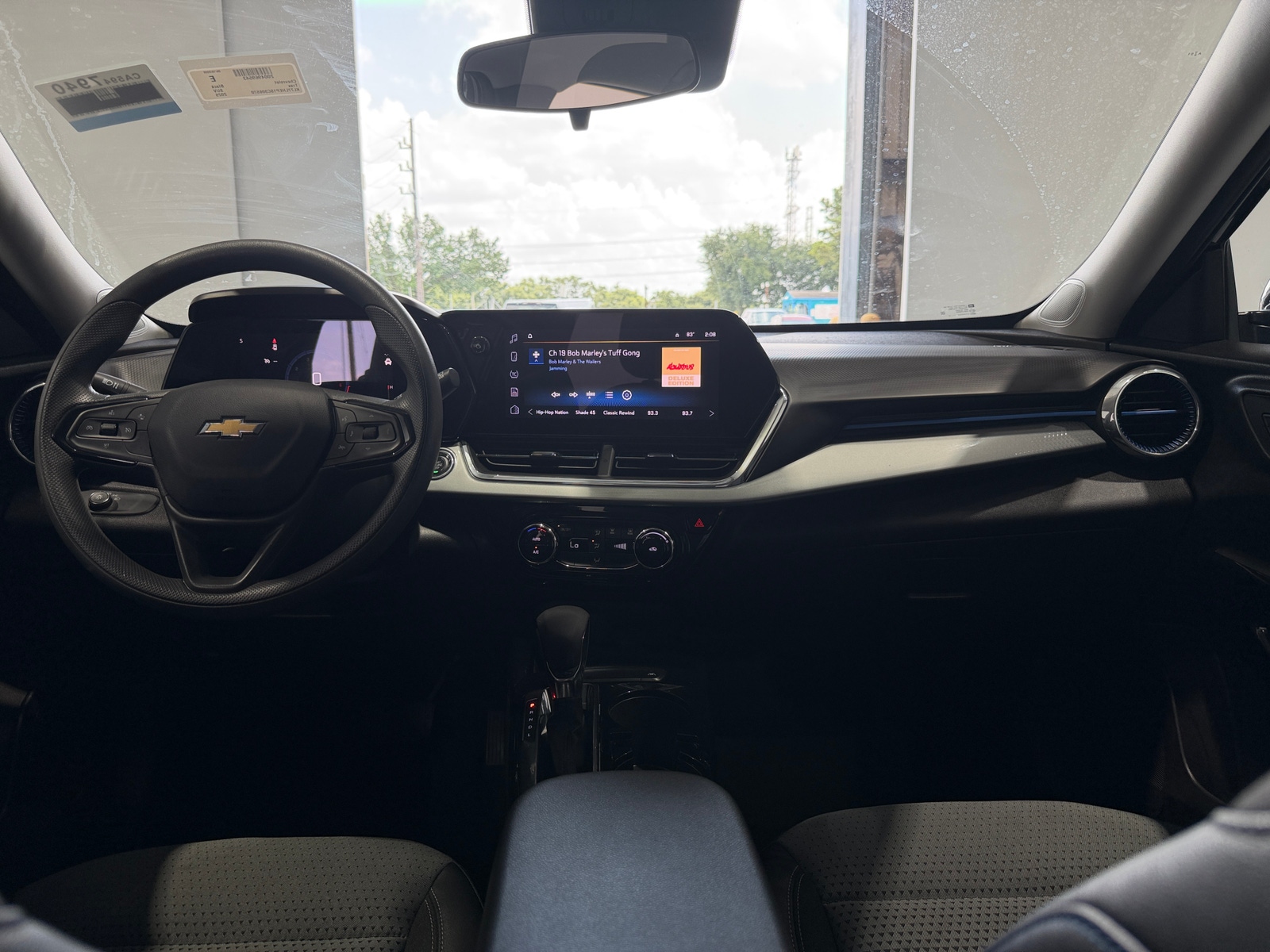Thumbnail: 2025 Chevrolet Trax - 3