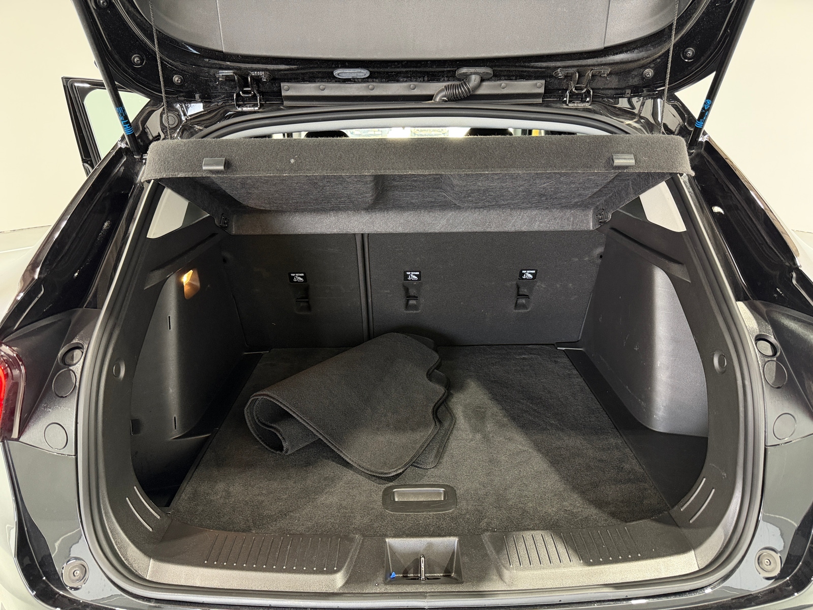 Thumbnail: 2025 Chevrolet Trax - 7