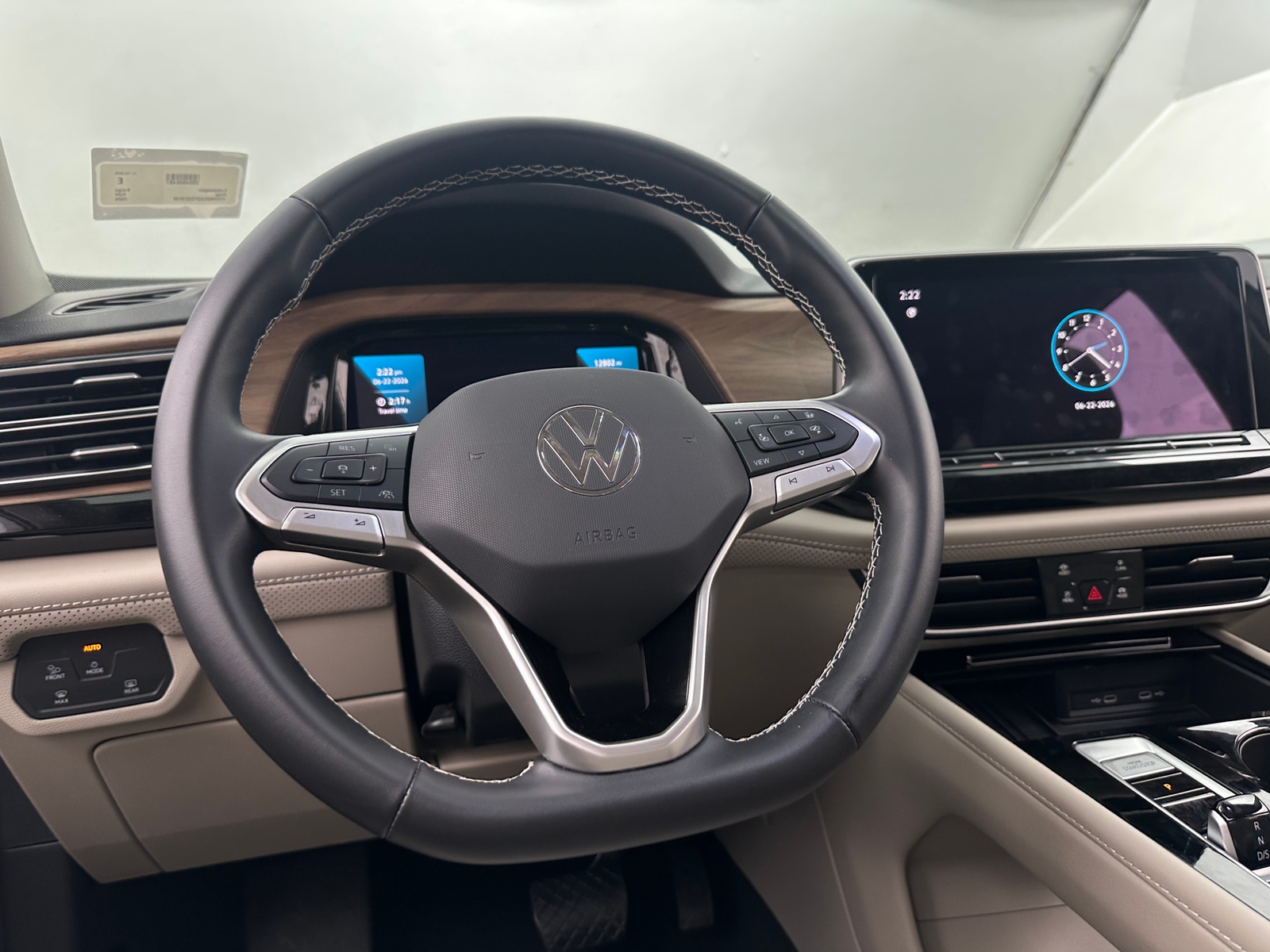 Thumbnail: 2026 Volkswagen Atlas - 4