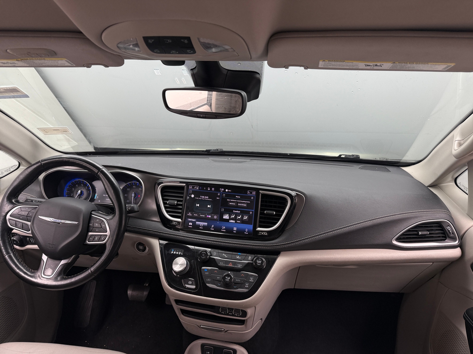 Thumbnail: 2021 Chrysler Pacifica - 2
