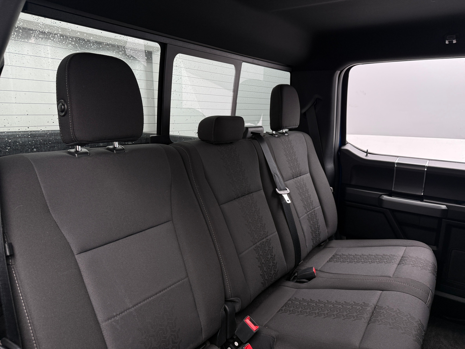 Thumbnail: 2018 Ford Econoline - 6
